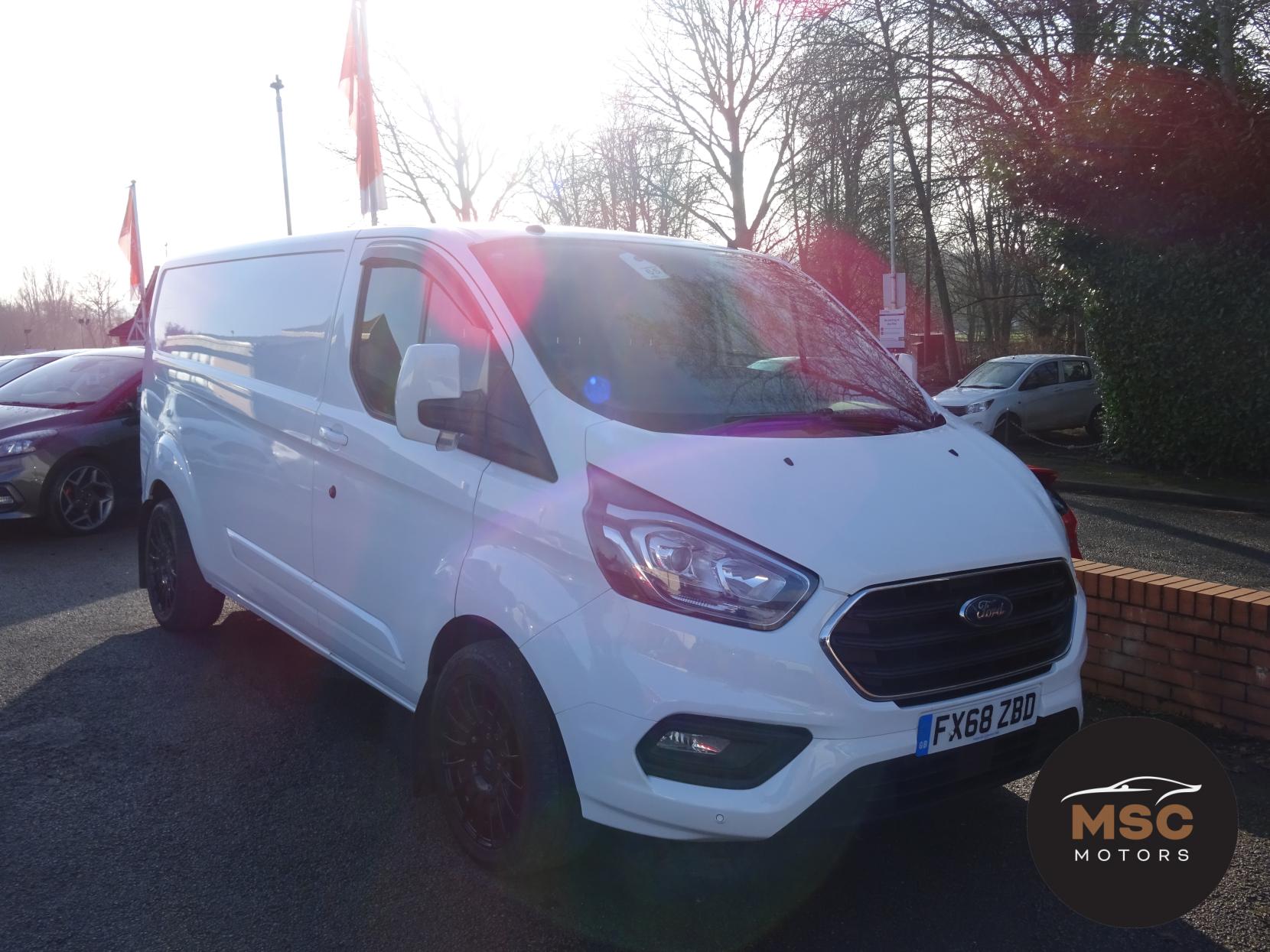 Ford Transit Custom 2.0 300 EcoBlue Limited Panel Van 5dr Diesel Manual L2 H1 Euro 6 (170 ps)