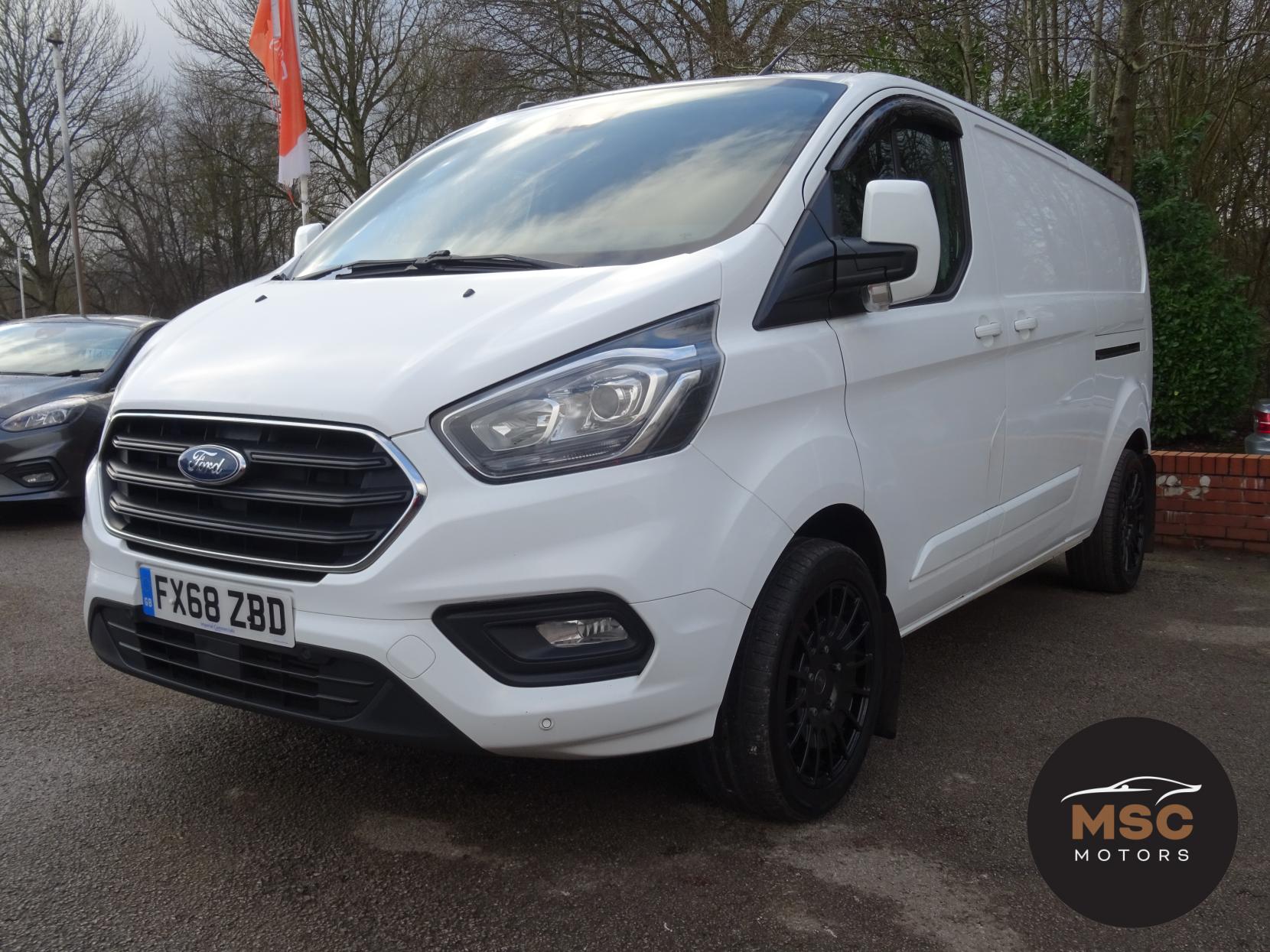 Ford Transit Custom 2.0 300 EcoBlue Limited Panel Van 5dr Diesel Manual L2 H1 Euro 6 (170 ps)