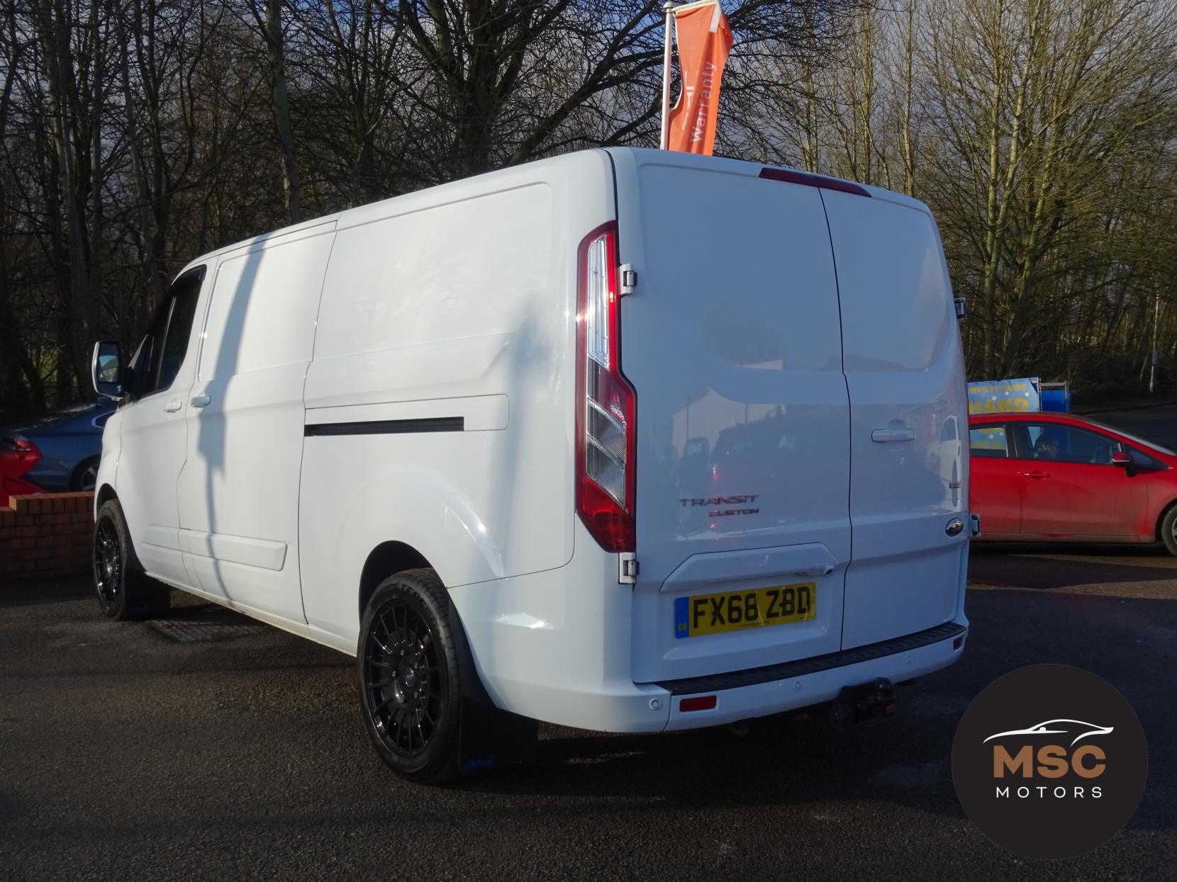 Ford Transit Custom 2.0 300 EcoBlue Limited Panel Van 5dr Diesel Manual L2 H1 Euro 6 (170 ps)