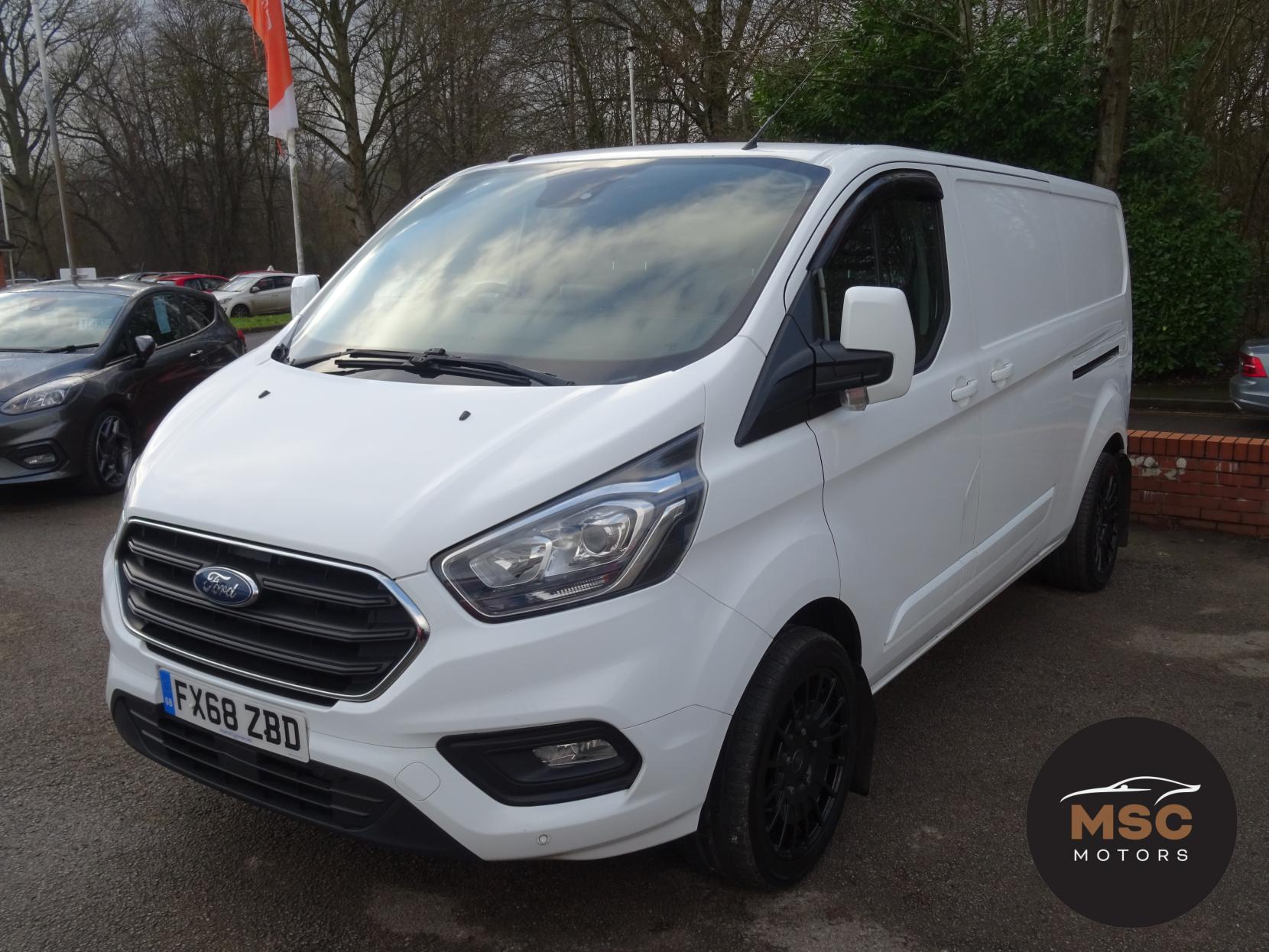 Ford Transit Custom 2.0 300 EcoBlue Limited Panel Van 5dr Diesel Manual L2 H1 Euro 6 (170 ps)