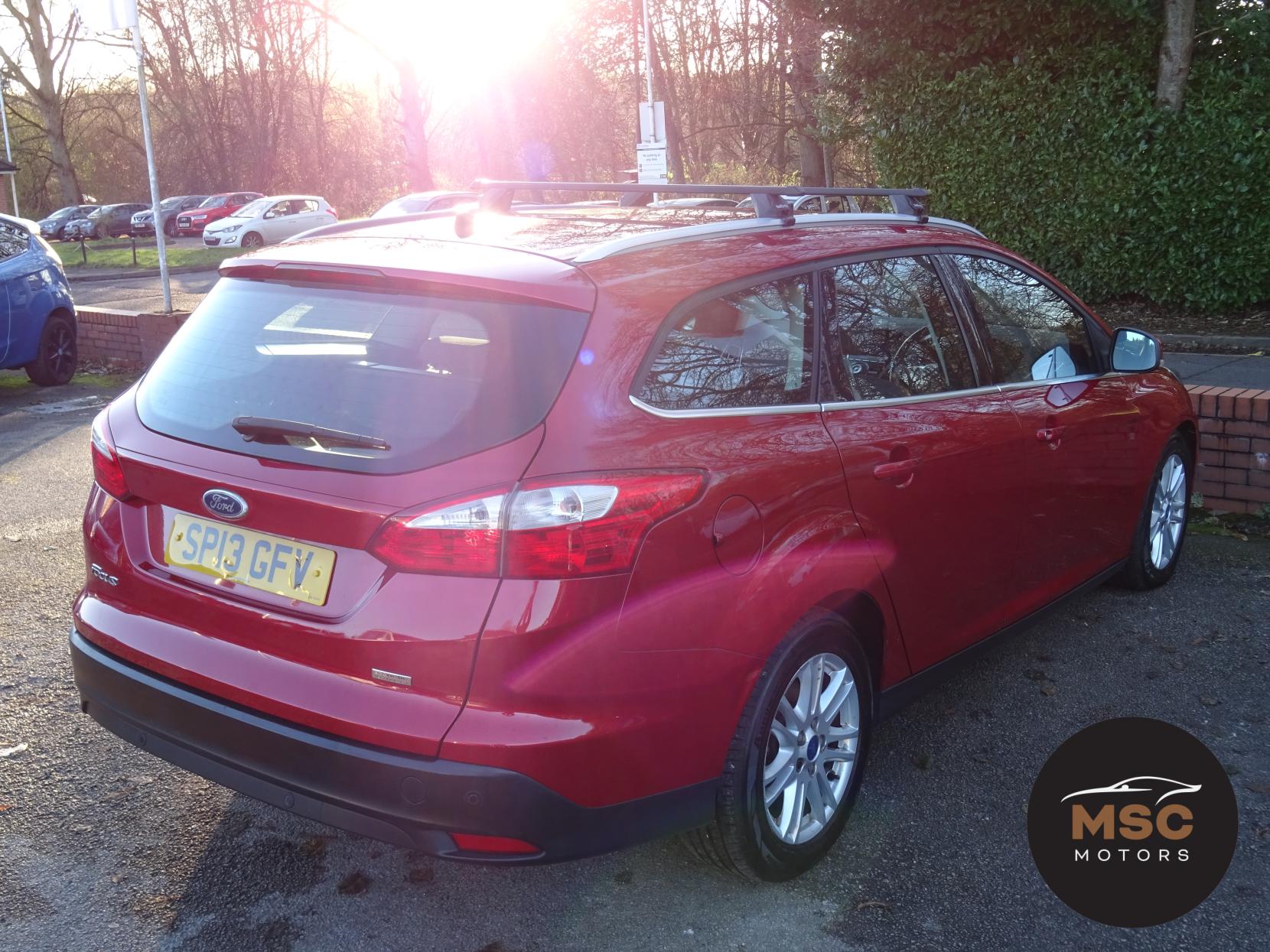 Ford Focus 1.0T EcoBoost Titanium Estate 5dr Petrol Manual Euro 5 (s/s) (125 ps)