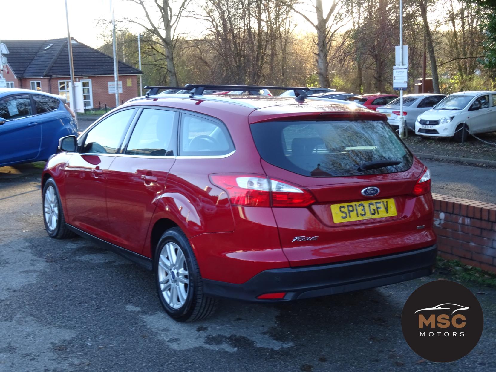 Ford Focus 1.0T EcoBoost Titanium Estate 5dr Petrol Manual Euro 5 (s/s) (125 ps)