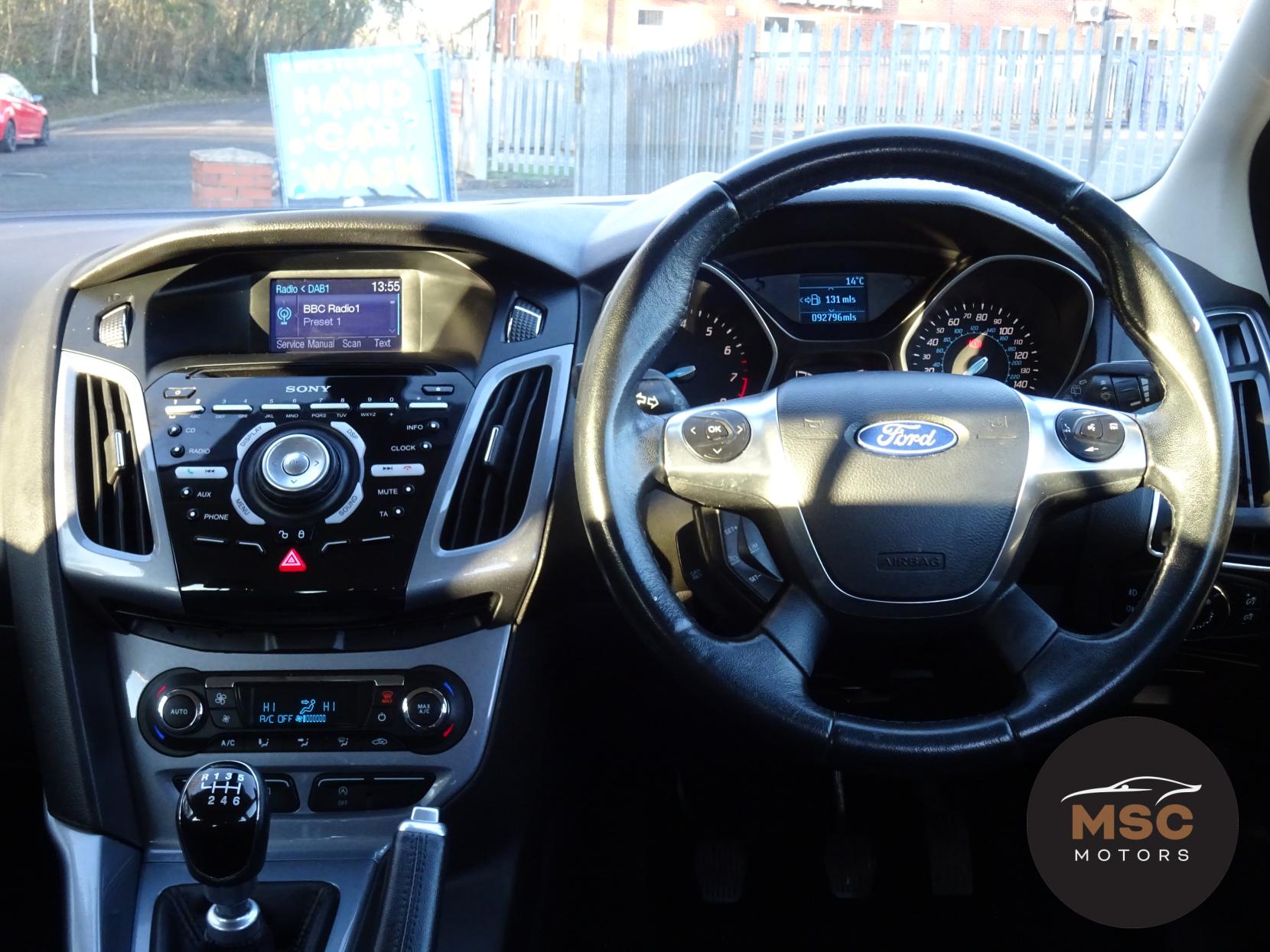 Ford Focus 1.0T EcoBoost Titanium Estate 5dr Petrol Manual Euro 5 (s/s) (125 ps)