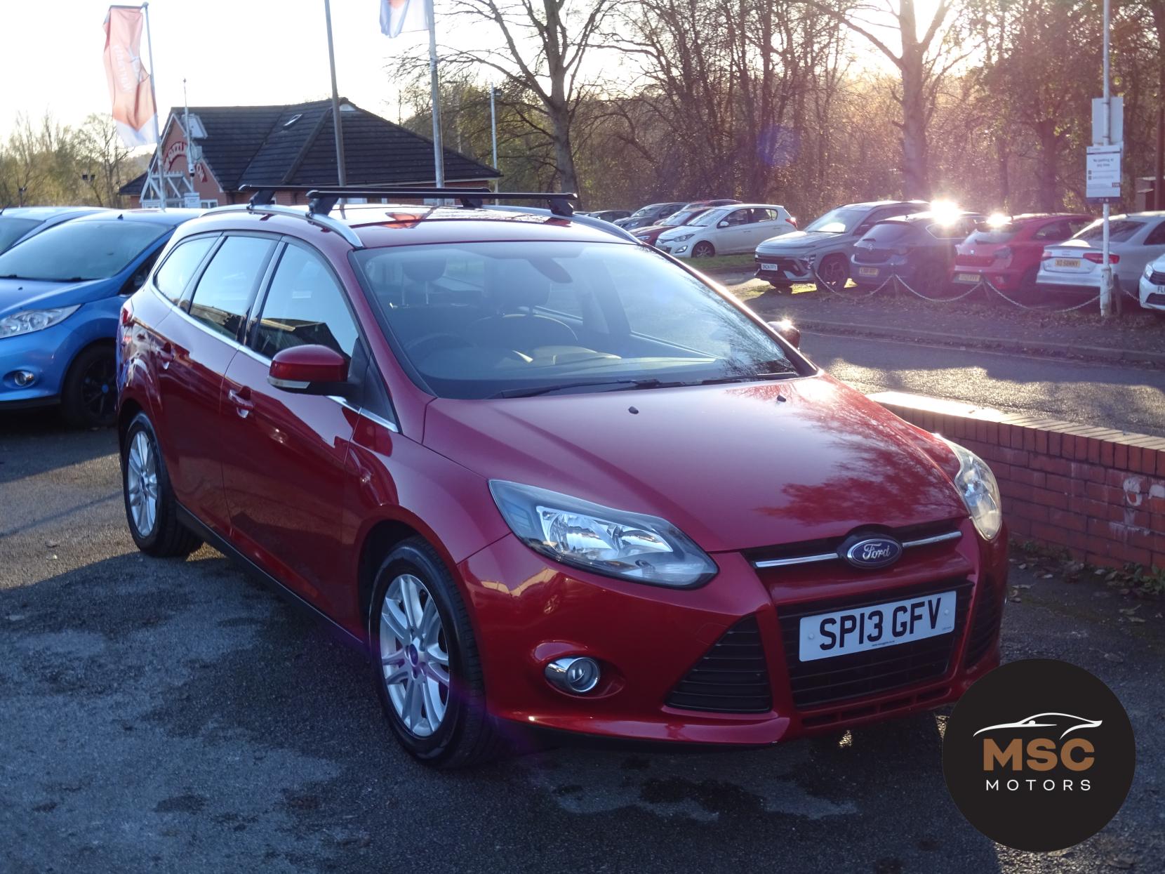 Ford Focus 1.0T EcoBoost Titanium Estate 5dr Petrol Manual Euro 5 (s/s) (125 ps)