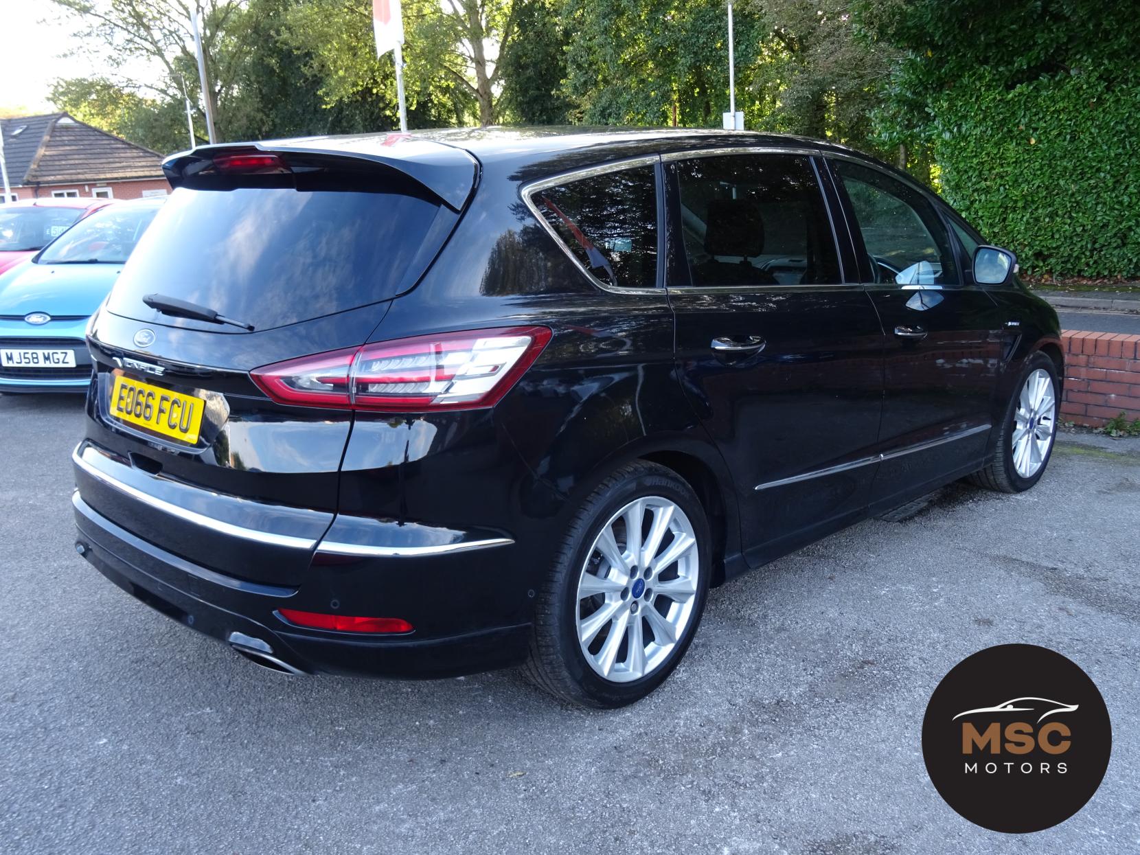 Ford S-Max 2.0 TDCi Vignale MPV 5dr Diesel Powershift Euro 6 (s/s) (210 ps)