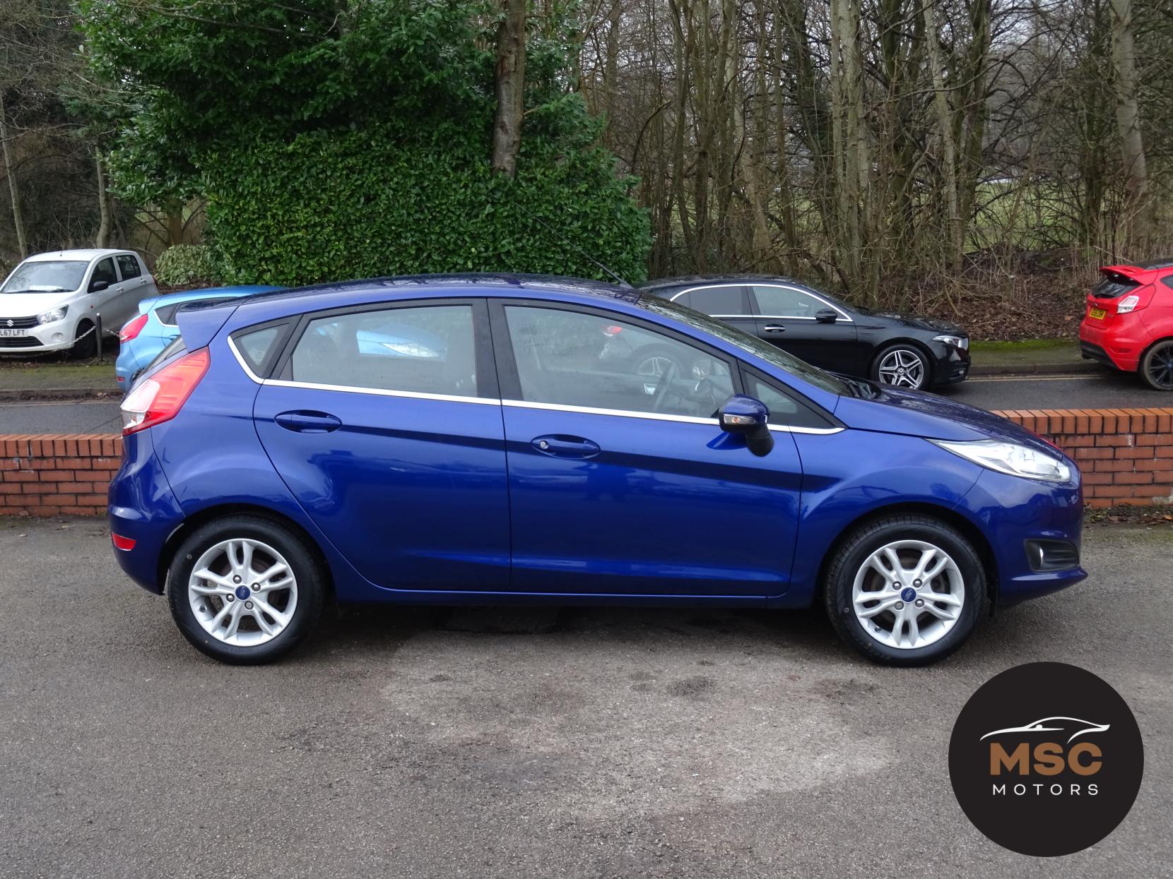 Ford Fiesta 1.0T EcoBoost Zetec Hatchback 5dr Petrol Manual Euro 6 (s/s) (100 ps)