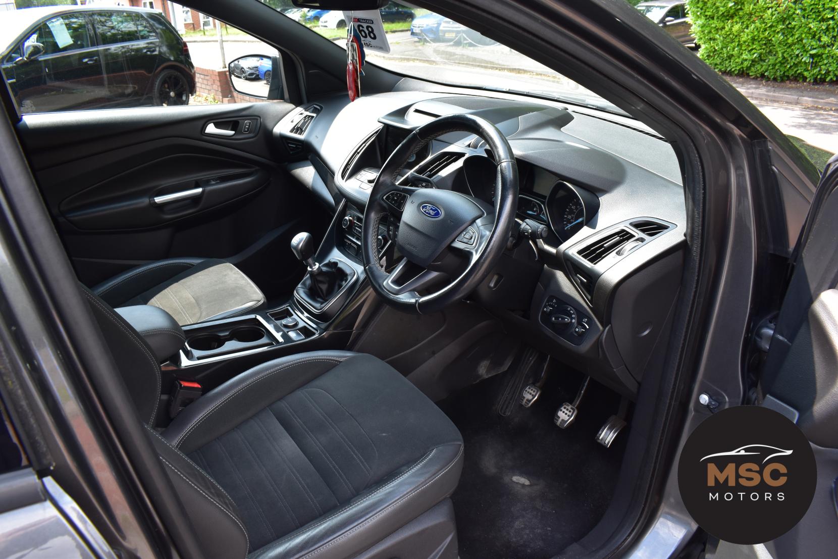 Ford Kuga 1.5 TDCi ST-Line SUV 5dr Diesel Manual Euro 6 (s/s) (120 ps)