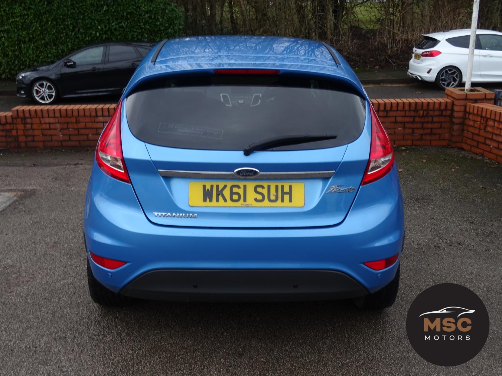 Ford Fiesta 1.4 Titanium Hatchback 5dr Petrol Manual (133 g/km, 94 bhp)