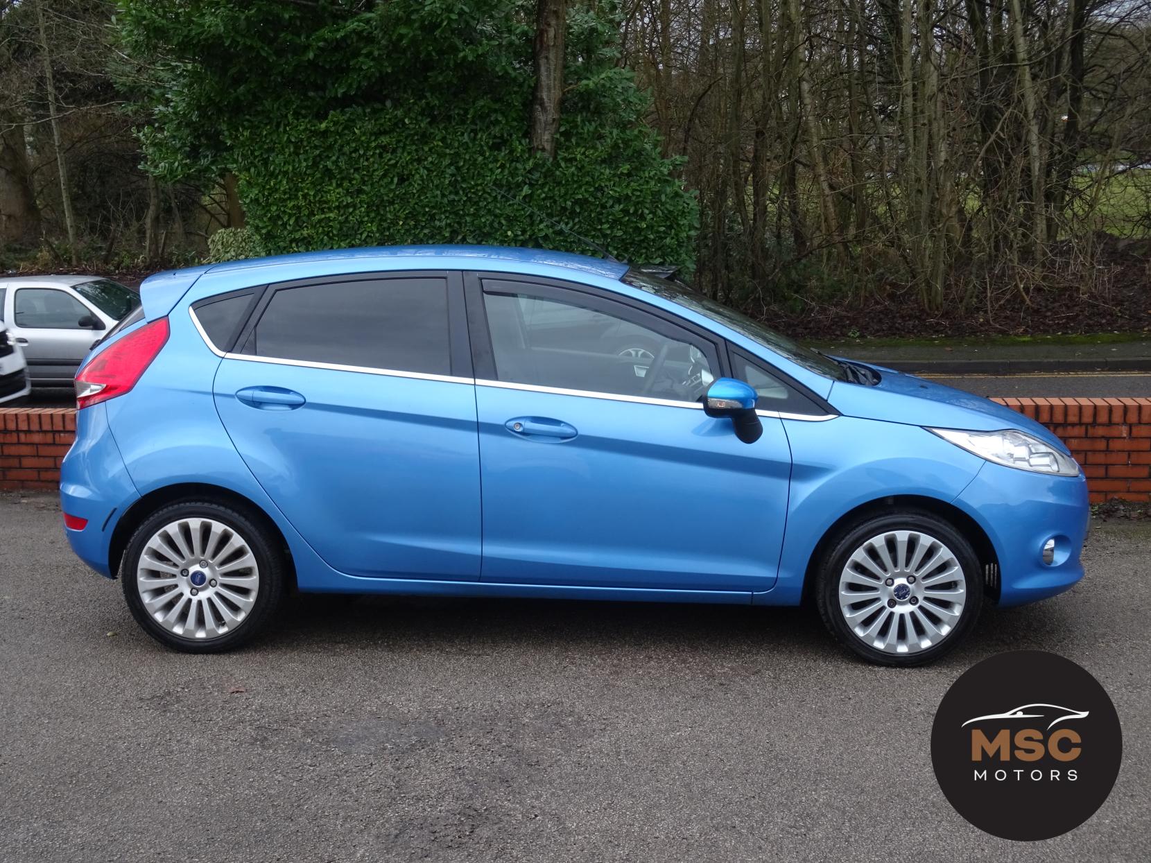 Ford Fiesta 1.4 Titanium Hatchback 5dr Petrol Manual (133 g/km, 94 bhp)