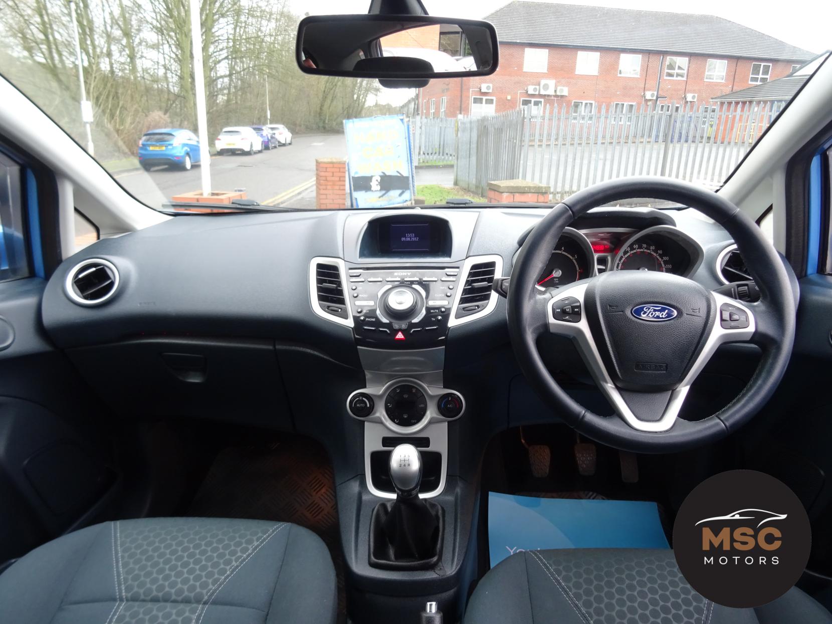 Ford Fiesta 1.4 Titanium Hatchback 5dr Petrol Manual (133 g/km, 94 bhp)