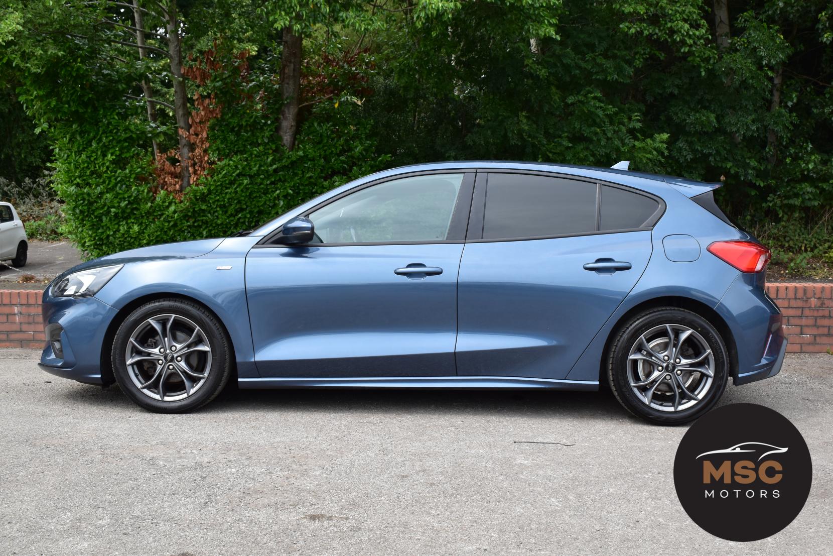 Ford Focus 1.0T EcoBoost ST-Line Hatchback 5dr Petrol Manual Euro 6 (s/s) (125 ps)