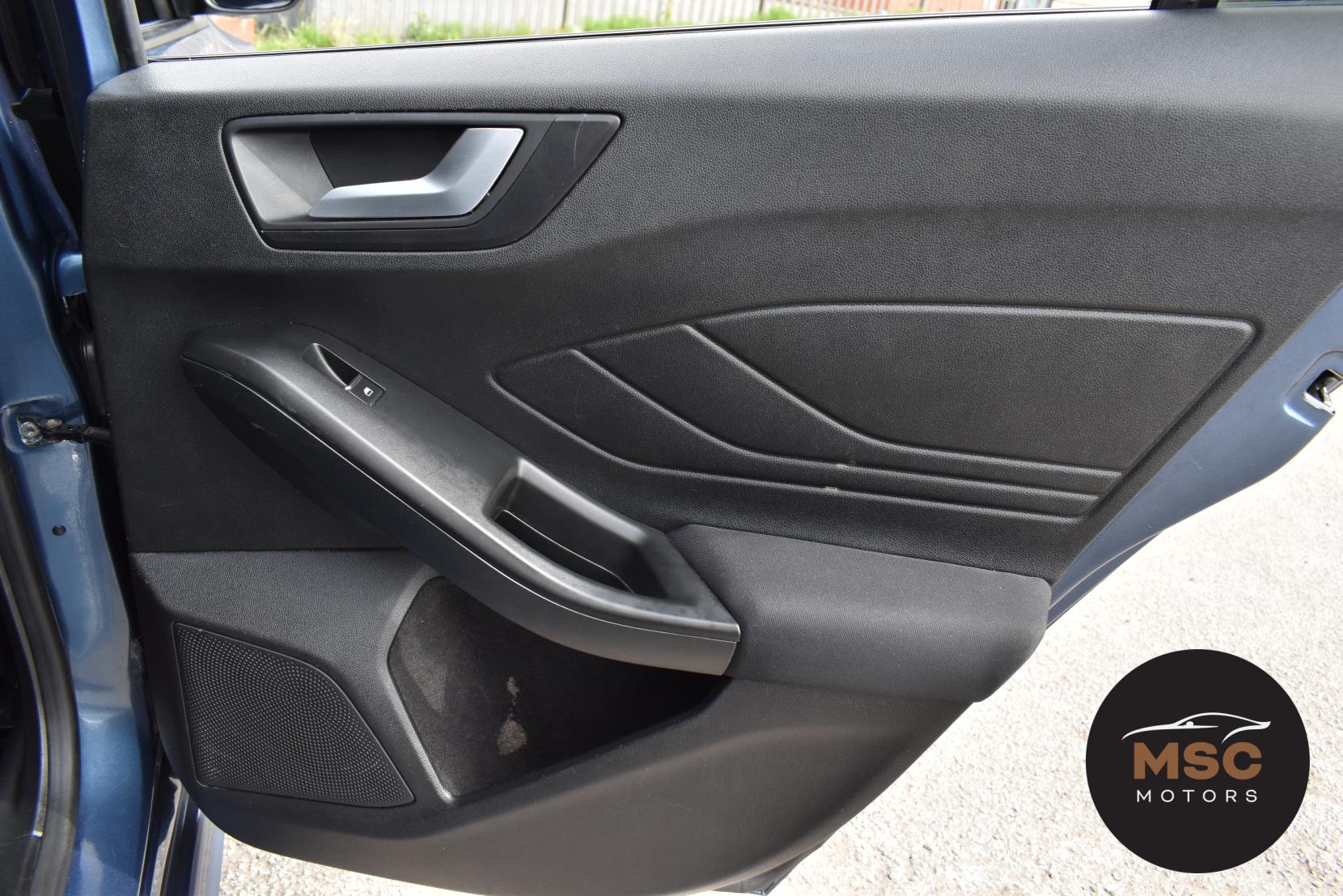 Ford Focus 1.0T EcoBoost ST-Line Hatchback 5dr Petrol Manual Euro 6 (s/s) (125 ps)