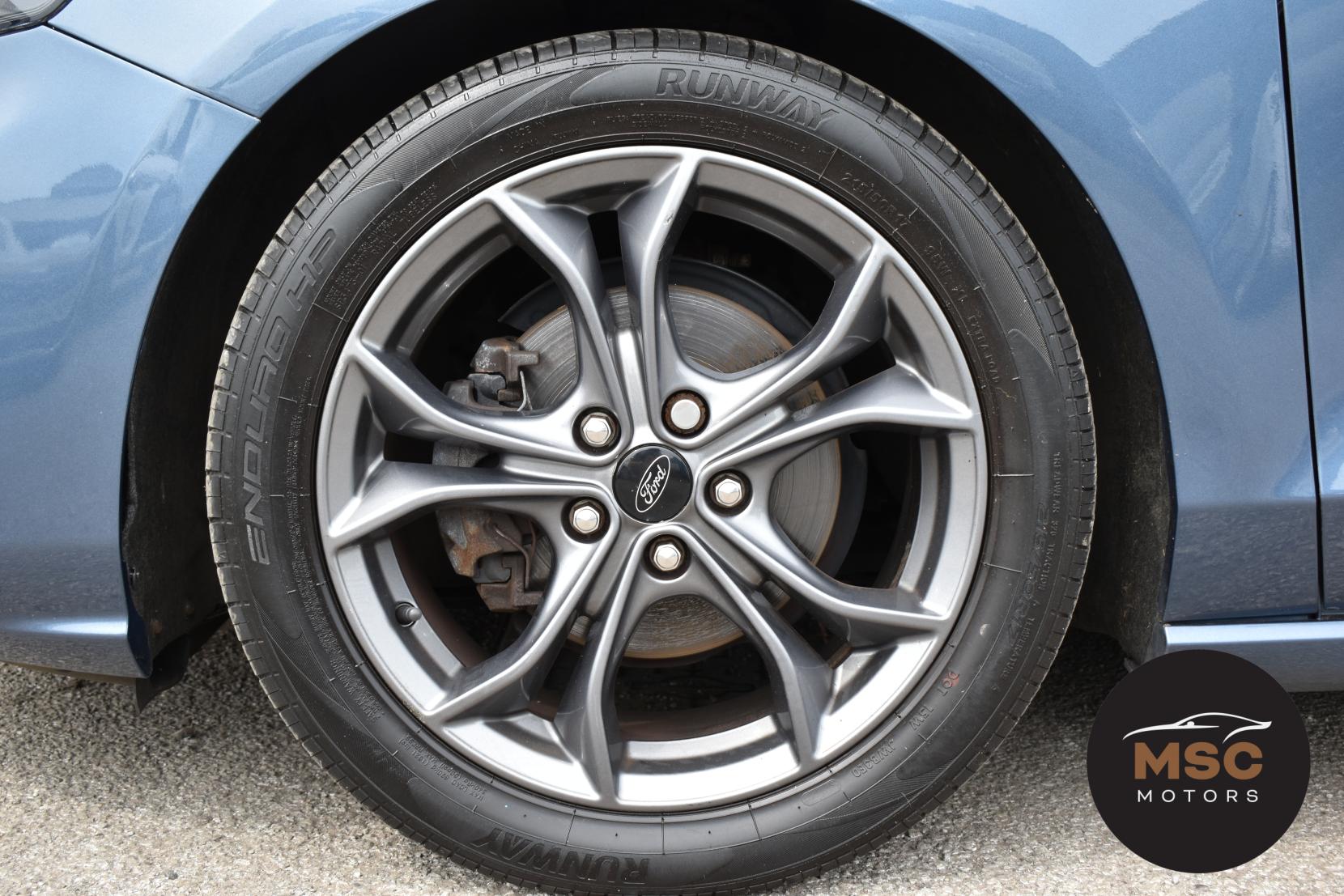 Ford Focus 1.0T EcoBoost ST-Line Hatchback 5dr Petrol Manual Euro 6 (s/s) (125 ps)