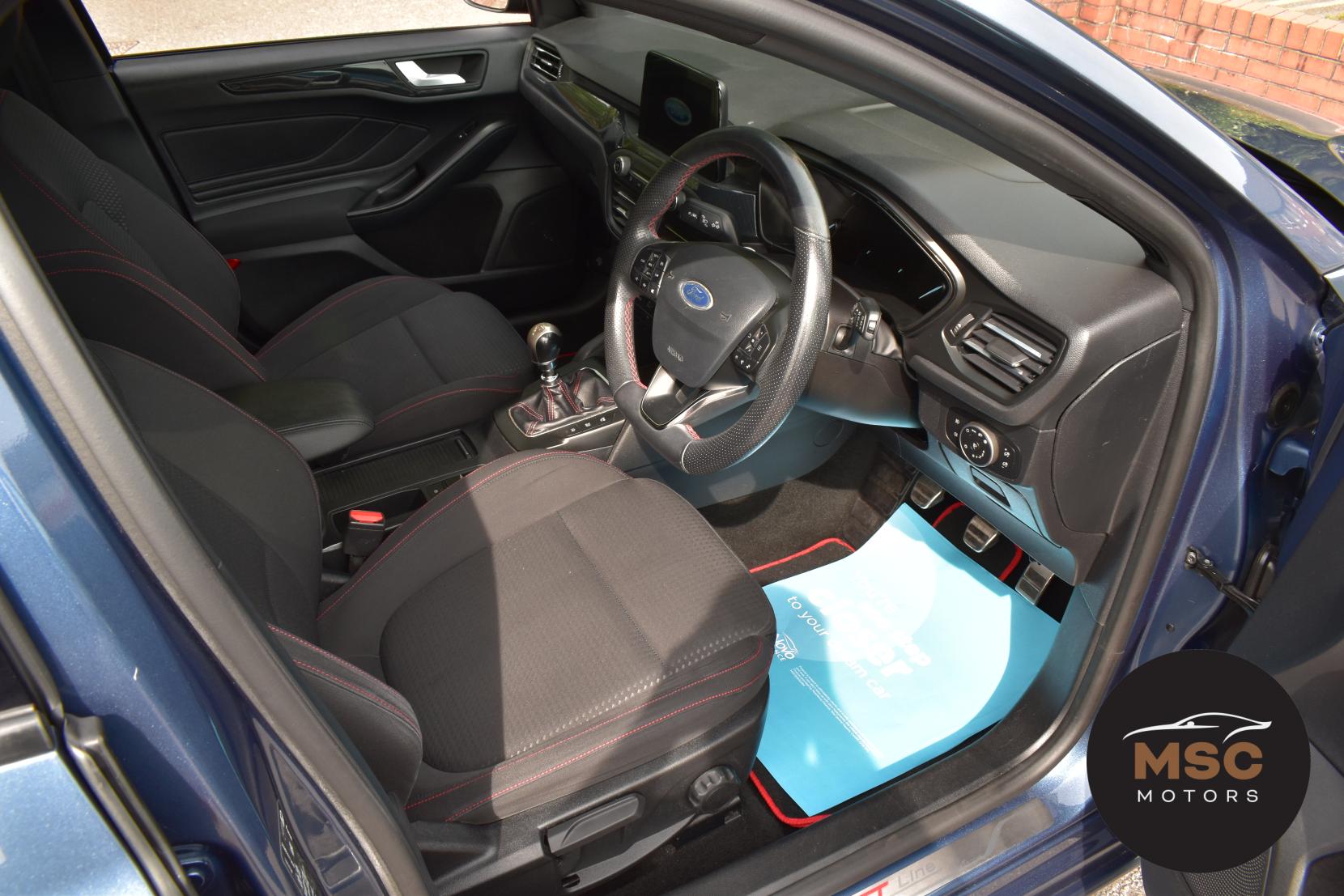 Ford Focus 1.0T EcoBoost ST-Line Hatchback 5dr Petrol Manual Euro 6 (s/s) (125 ps)