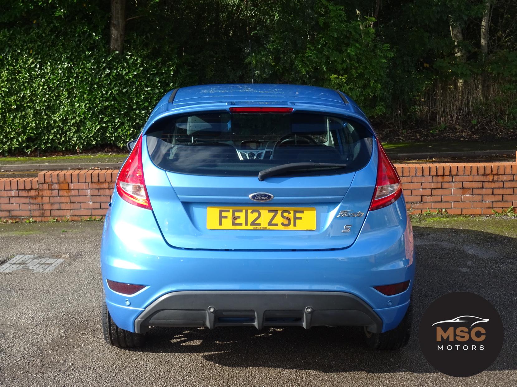 Ford Fiesta 1.6 Zetec S Hatchback 3dr Petrol Manual (134 g/km, 118 bhp)