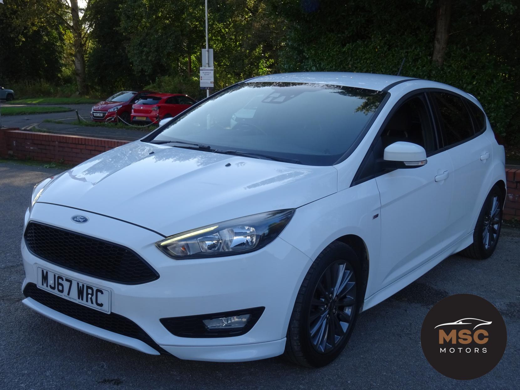 Ford Focus 1.0T EcoBoost ST-Line Hatchback 5dr Petrol Manual Euro 6 (s/s) (125 ps)