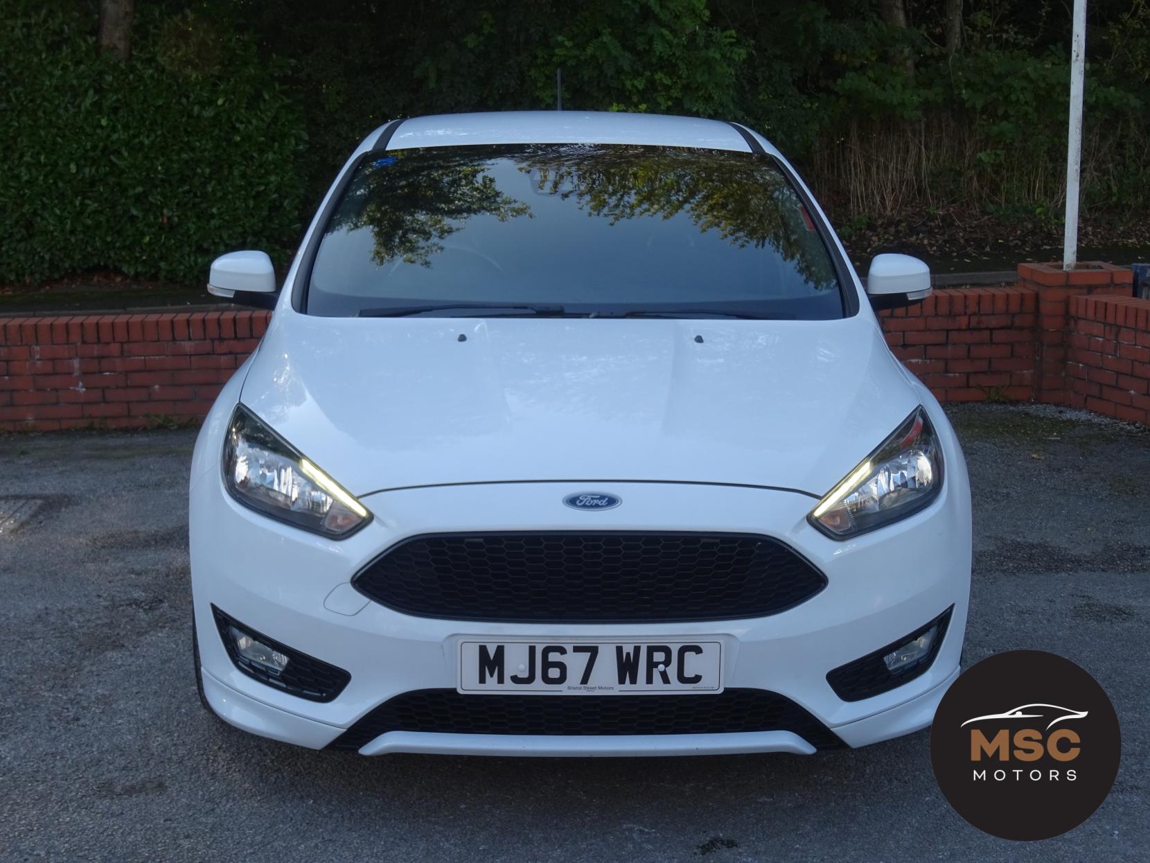 Ford Focus 1.0T EcoBoost ST-Line Hatchback 5dr Petrol Manual Euro 6 (s/s) (125 ps)