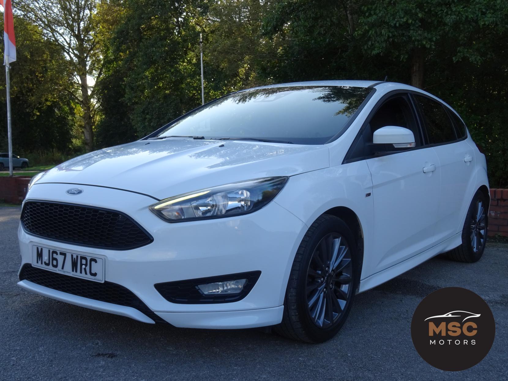 Ford Focus 1.0T EcoBoost ST-Line Hatchback 5dr Petrol Manual Euro 6 (s/s) (125 ps)