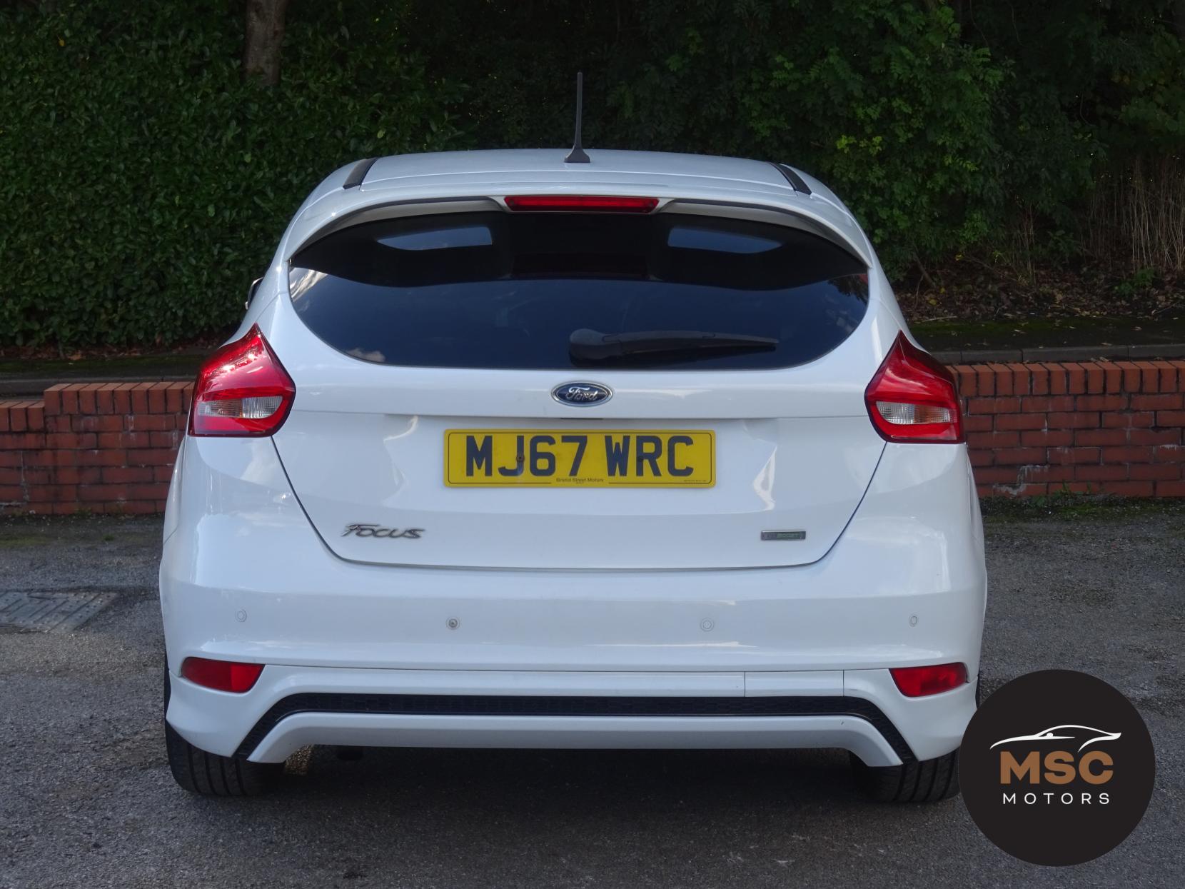 Ford Focus 1.0T EcoBoost ST-Line Hatchback 5dr Petrol Manual Euro 6 (s/s) (125 ps)