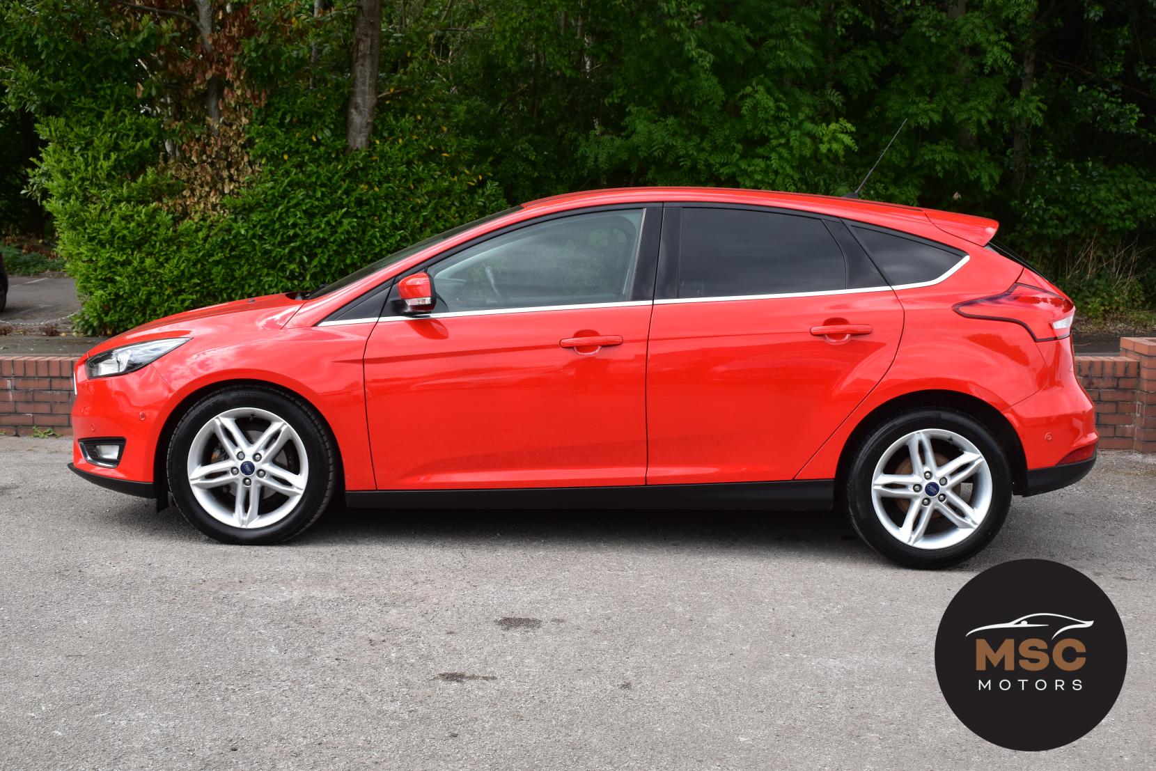 Ford Focus 1.0T EcoBoost Titanium Hatchback 5dr Petrol Manual Euro 6 (s/s) (125 ps)