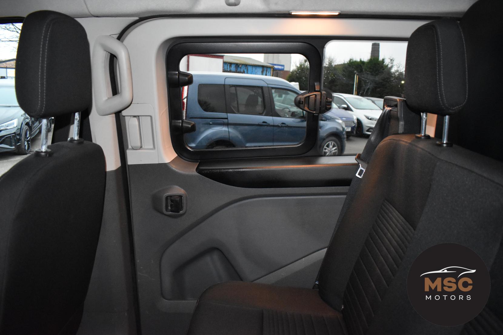 Ford Transit Custom 2.0 300 EcoBlue Limited Crew Van Double Cab 5dr Diesel Manual L1 H1 Euro 6 (6 Seat) (130 ps)