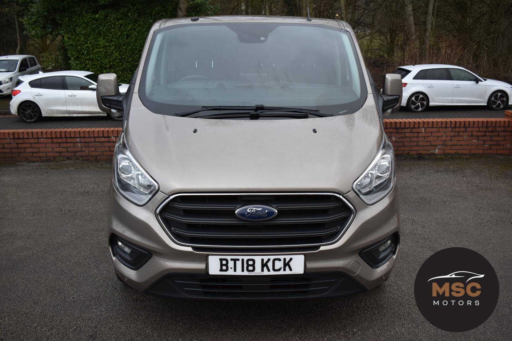 Ford Transit Custom 2.0 300 EcoBlue Limited Crew Van Double Cab 5dr Diesel Manual L1 H1 Euro 6 (6 Seat) (130 ps)