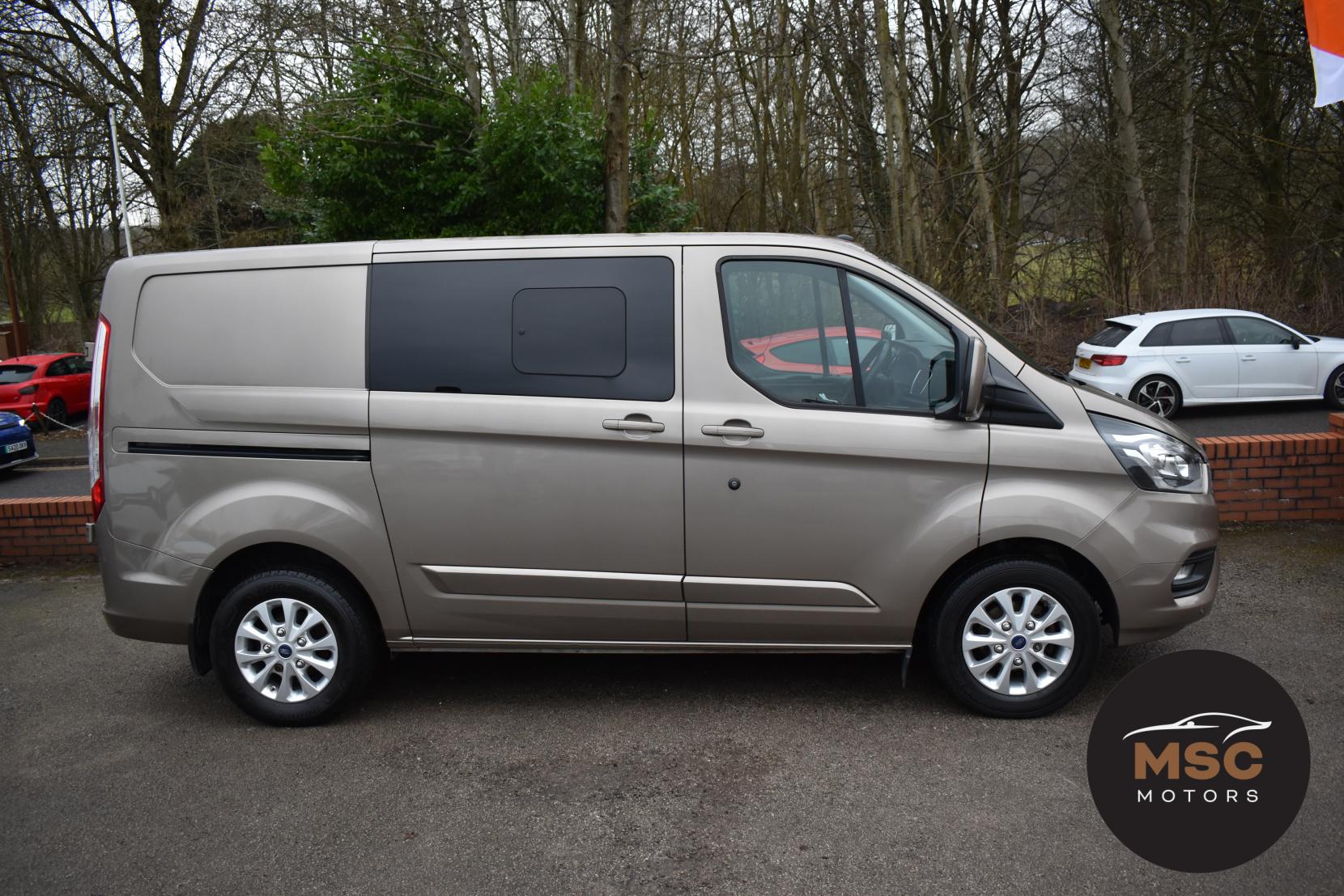 Ford Transit Custom 2.0 300 EcoBlue Limited Crew Van Double Cab 5dr Diesel Manual L1 H1 Euro 6 (6 Seat) (130 ps)