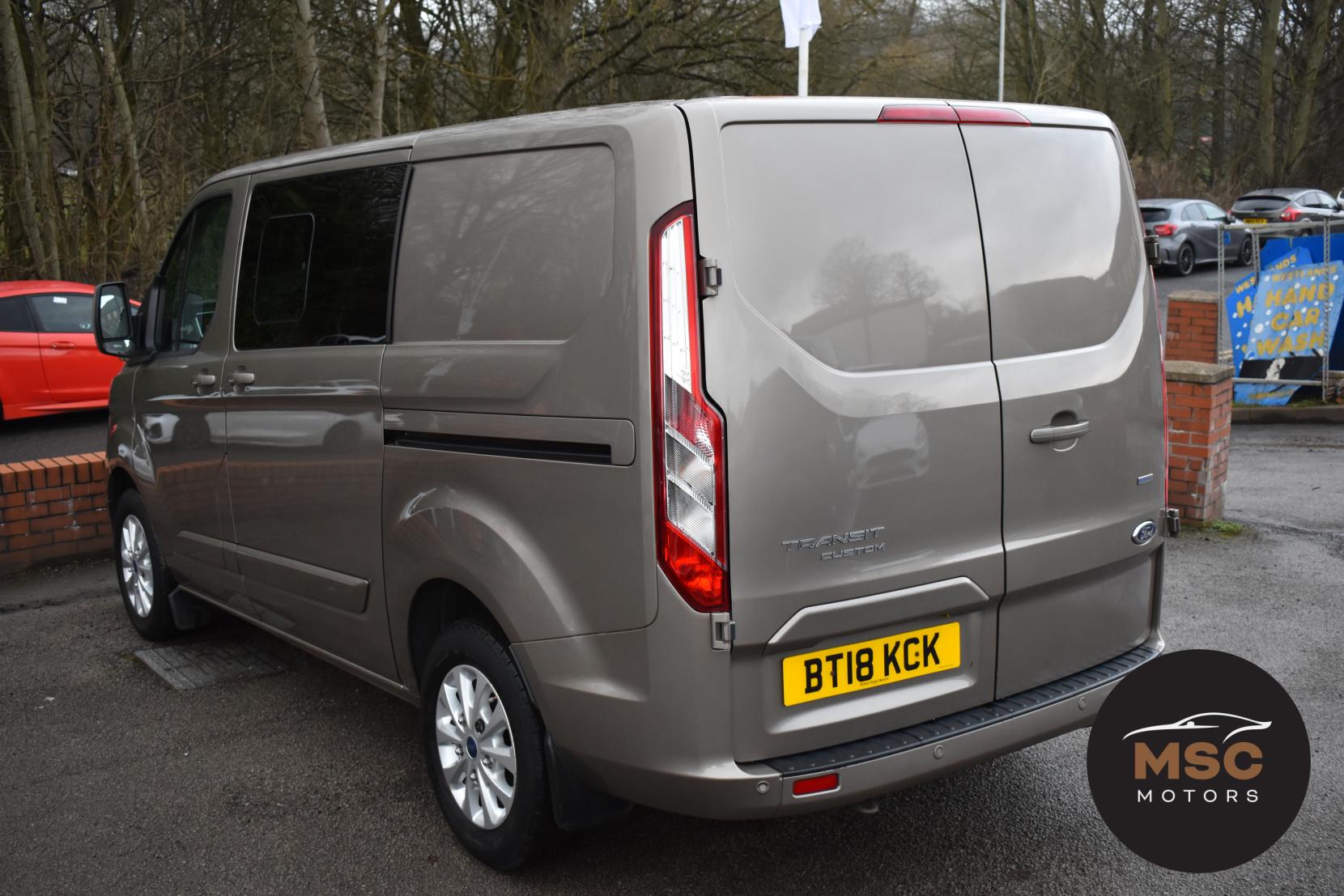 Ford Transit Custom 2.0 300 EcoBlue Limited Crew Van Double Cab 5dr Diesel Manual L1 H1 Euro 6 (6 Seat) (130 ps)