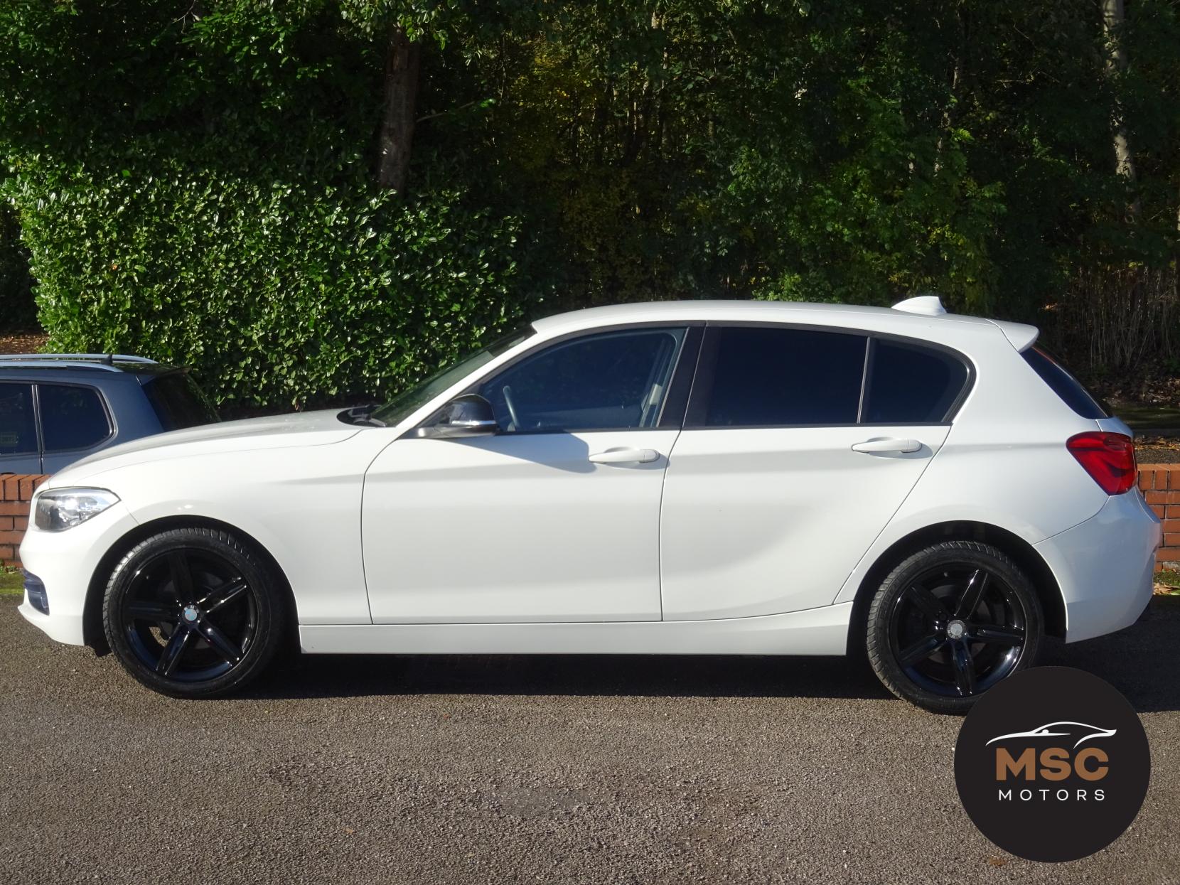 BMW 1 Series 1.5 118i Sport Hatchback 5dr Petrol Auto Euro 6 (s/s) (136 ps)