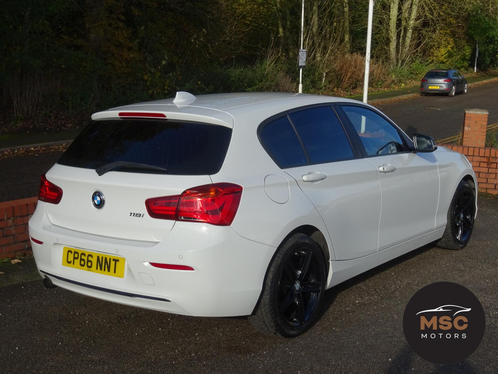 BMW 1 Series 1.5 118i Sport Hatchback 5dr Petrol Auto Euro 6 (s/s) (136 ps)