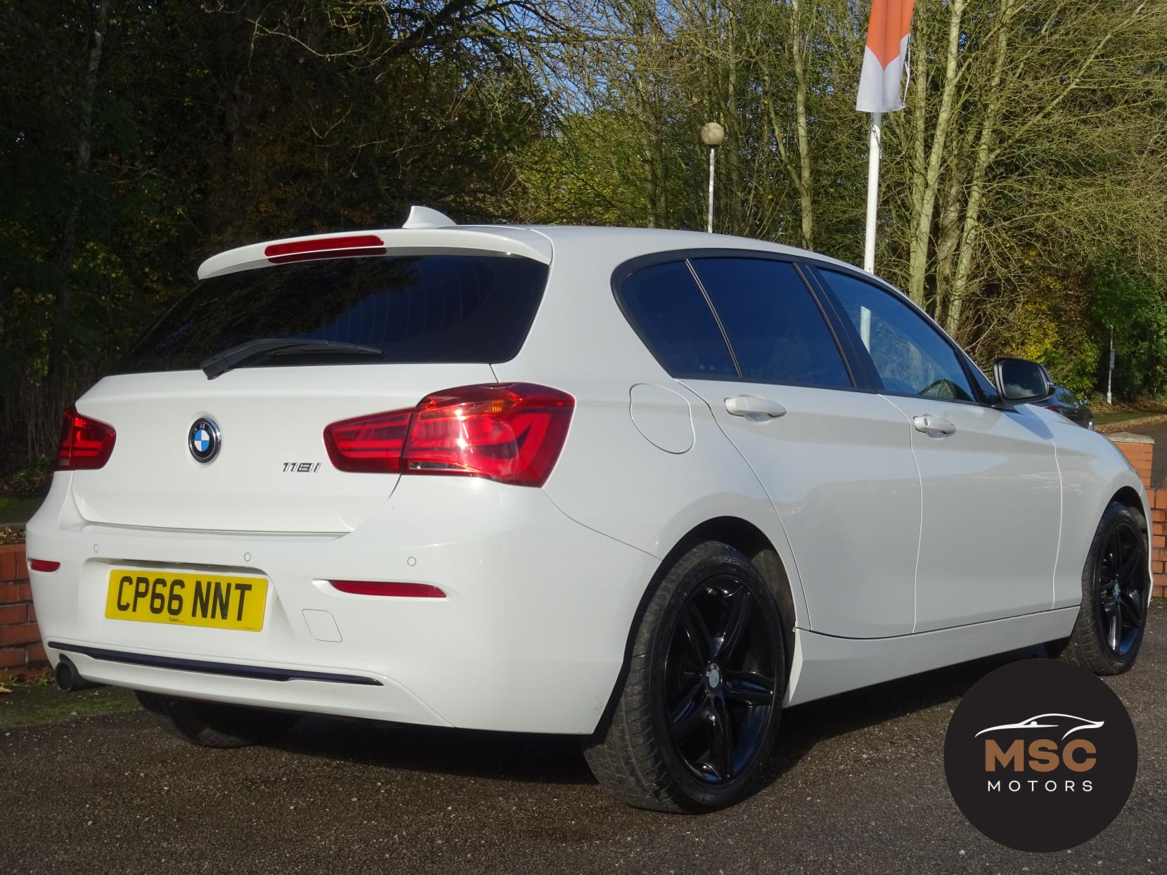 BMW 1 Series 1.5 118i Sport Hatchback 5dr Petrol Auto Euro 6 (s/s) (136 ps)