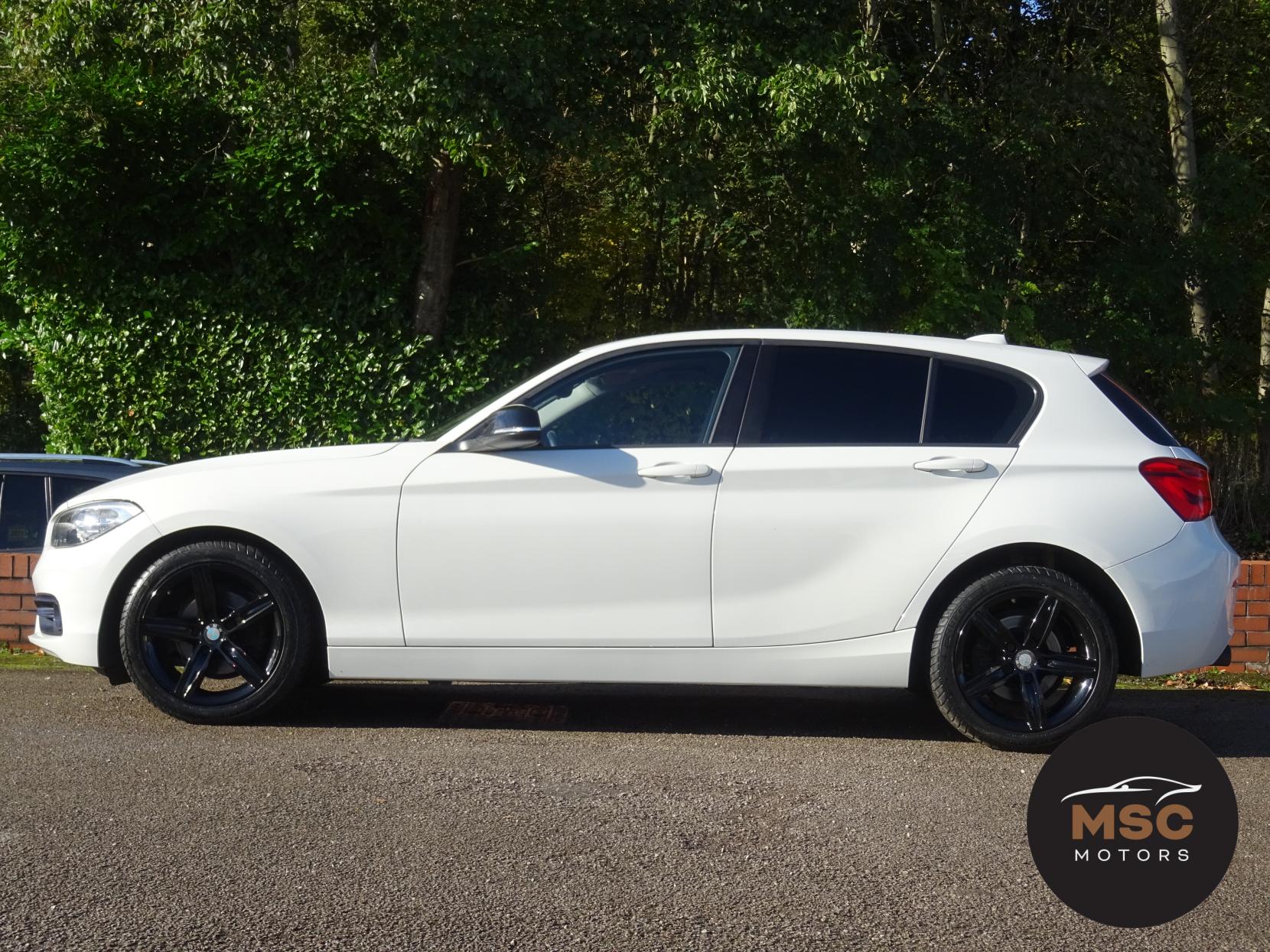 BMW 1 Series 1.5 118i Sport Hatchback 5dr Petrol Auto Euro 6 (s/s) (136 ps)