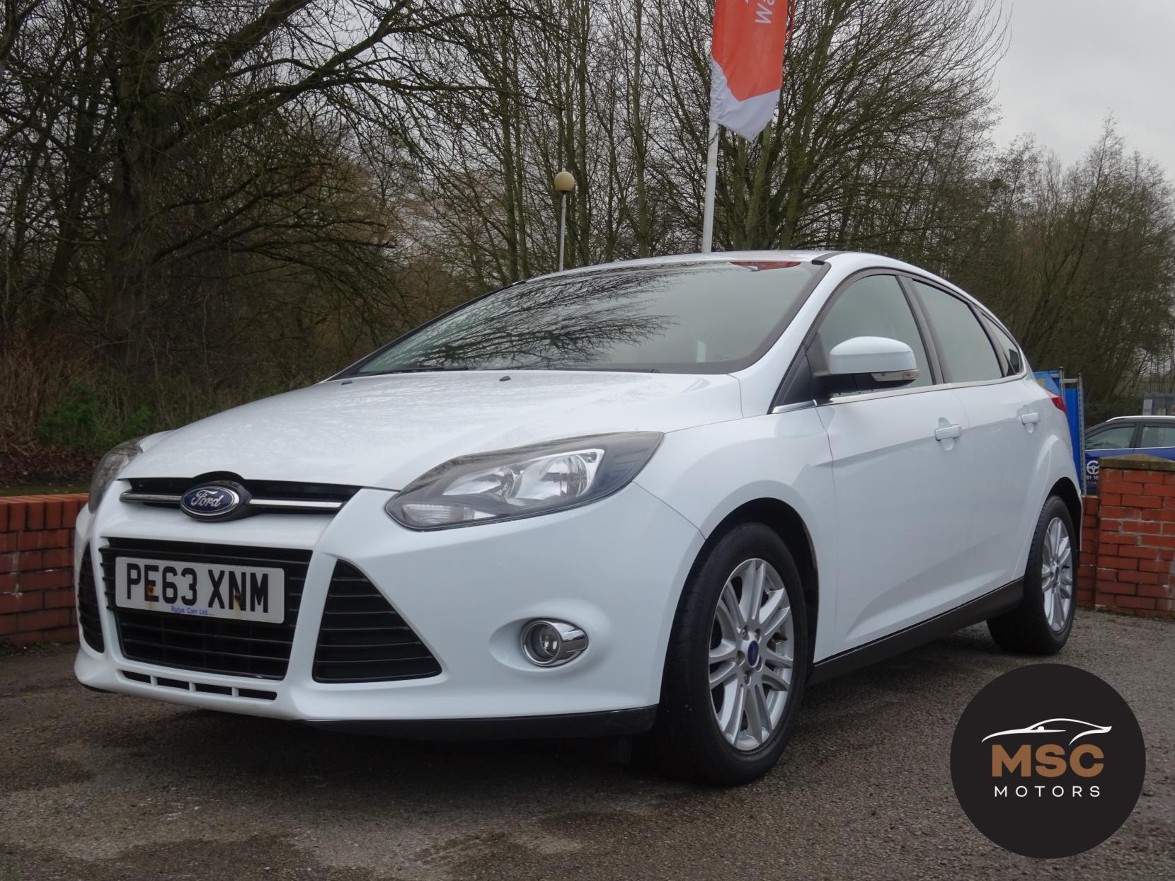 Ford Focus 1.0T EcoBoost Titanium Hatchback 5dr Petrol Manual Euro 5 (s/s) (125 ps)