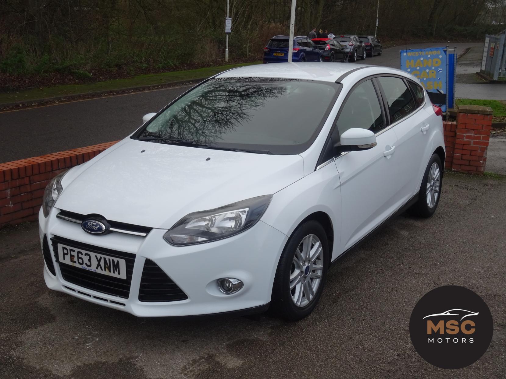 Ford Focus 1.0T EcoBoost Titanium Hatchback 5dr Petrol Manual Euro 5 (s/s) (125 ps)