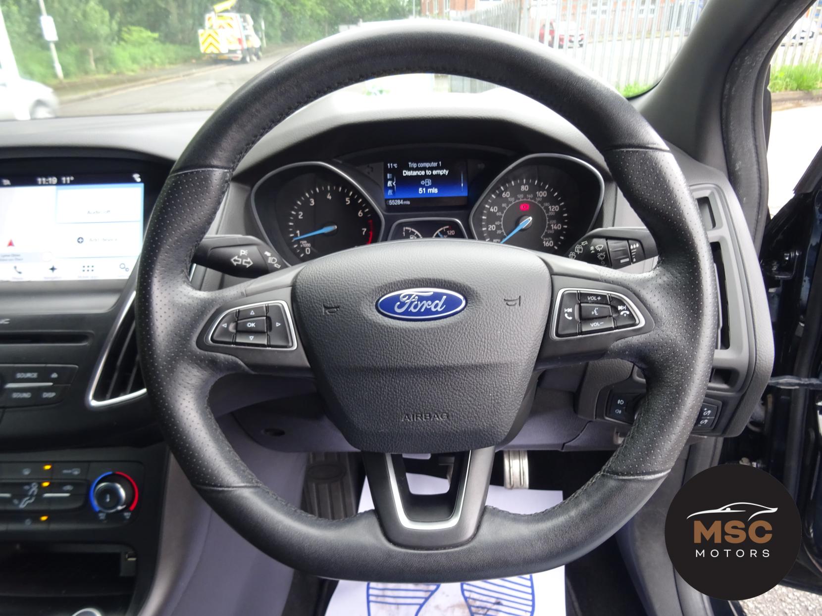 Ford Focus 1.0T EcoBoost ST-Line Hatchback 5dr Petrol Manual Euro 6 (s/s) (140 ps)