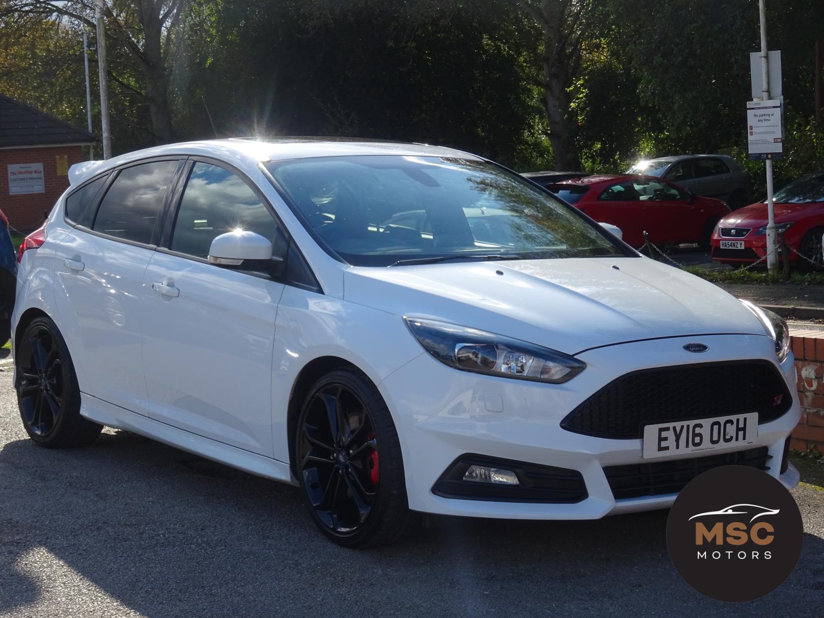 Ford Focus 2.0T EcoBoost ST-3 Hatchback 5dr Petrol Manual Euro 6 (s/s) (250 ps)