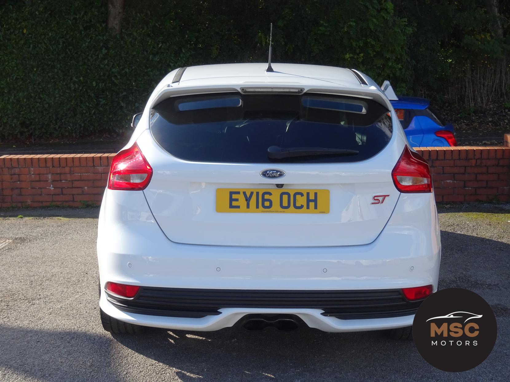 Ford Focus 2.0T EcoBoost ST-3 Hatchback 5dr Petrol Manual Euro 6 (s/s) (250 ps)