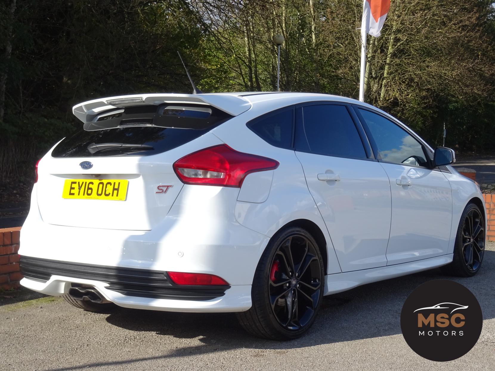 Ford Focus 2.0T EcoBoost ST-3 Hatchback 5dr Petrol Manual Euro 6 (s/s) (250 ps)