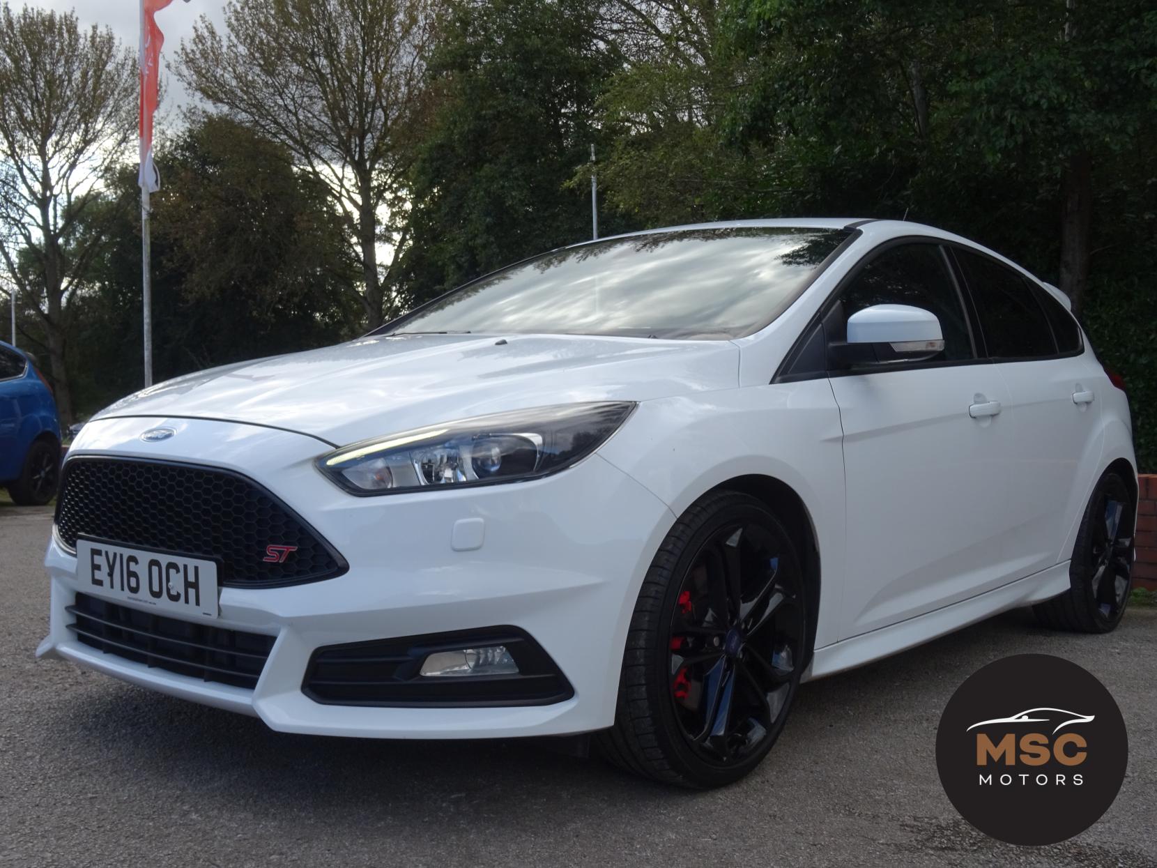 Ford Focus 2.0T EcoBoost ST-3 Hatchback 5dr Petrol Manual Euro 6 (s/s) (250 ps)