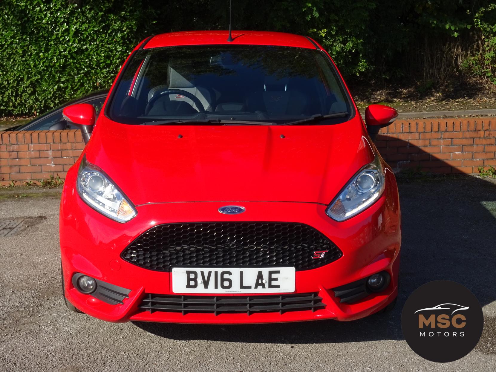 Ford Fiesta 1.6T EcoBoost ST-3 Hatchback 3dr Petrol Manual Euro 6 (182 ps)