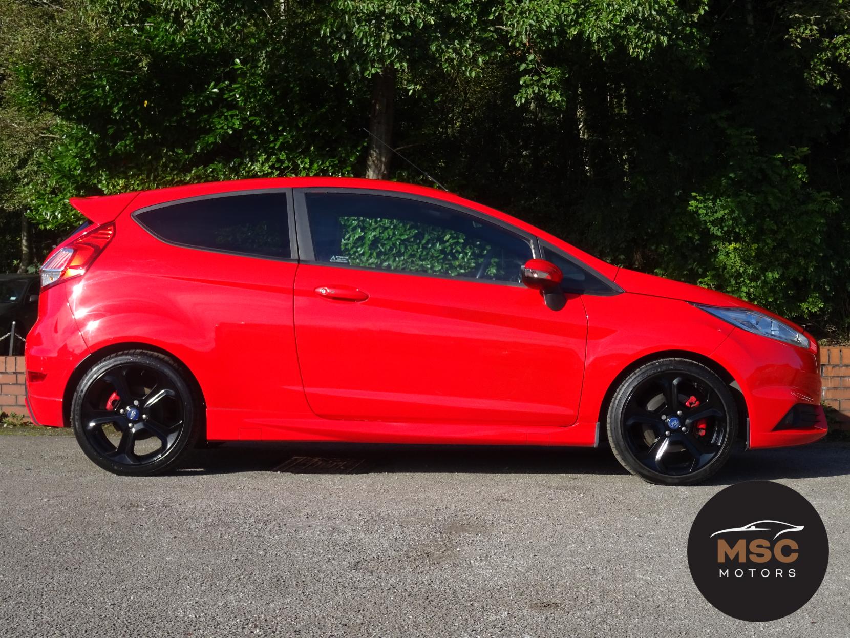 Ford Fiesta 1.6T EcoBoost ST-3 Hatchback 3dr Petrol Manual Euro 6 (182 ps)