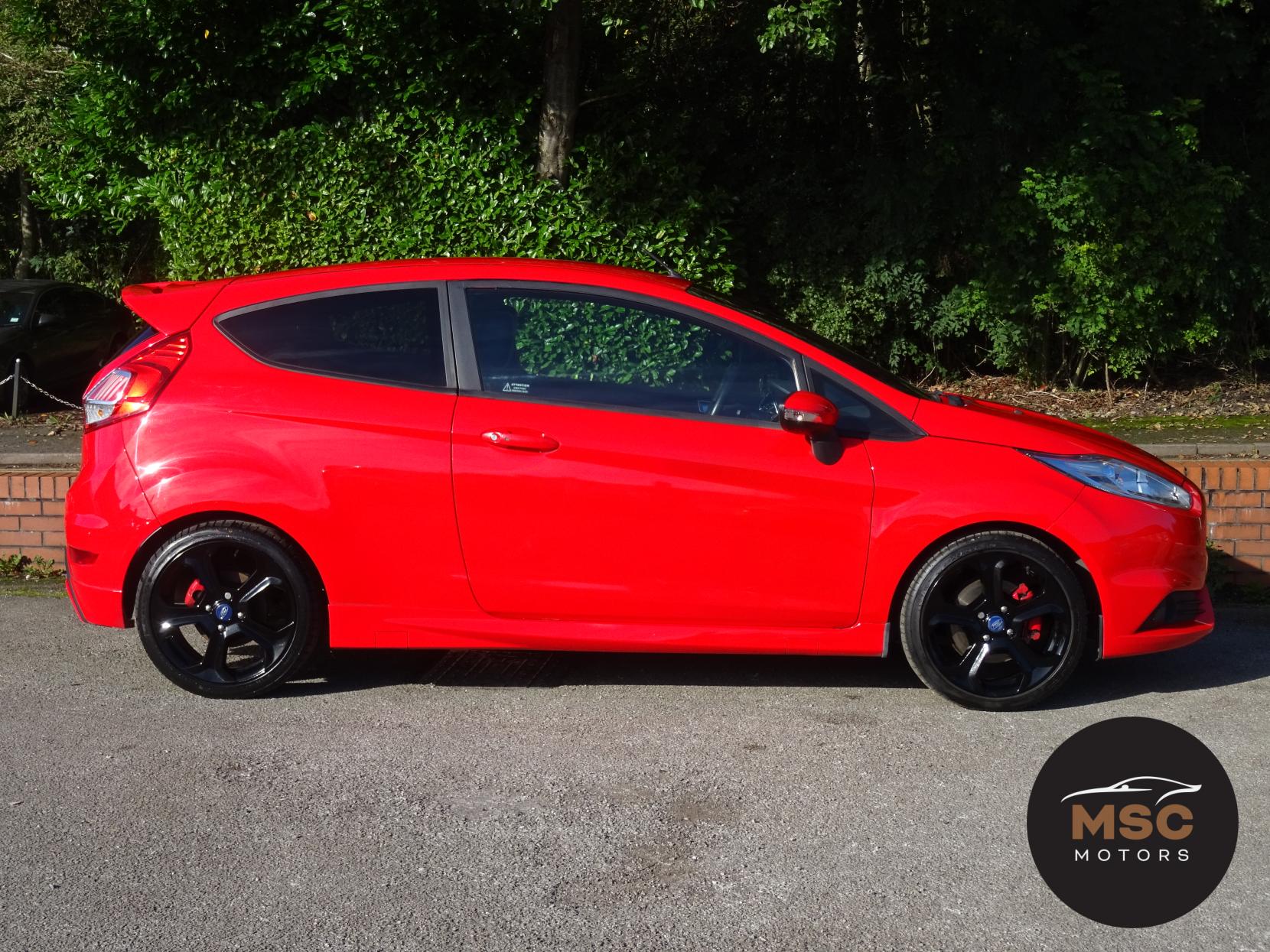 Ford Fiesta 1.6T EcoBoost ST-3 Hatchback 3dr Petrol Manual Euro 6 (182 ps)