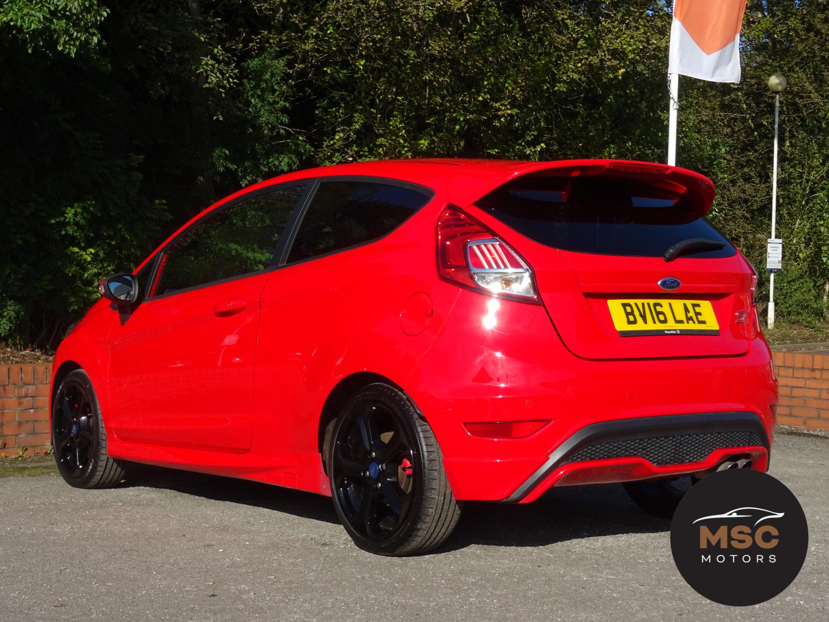 Ford Fiesta 1.6T EcoBoost ST-3 Hatchback 3dr Petrol Manual Euro 6 (182 ps)