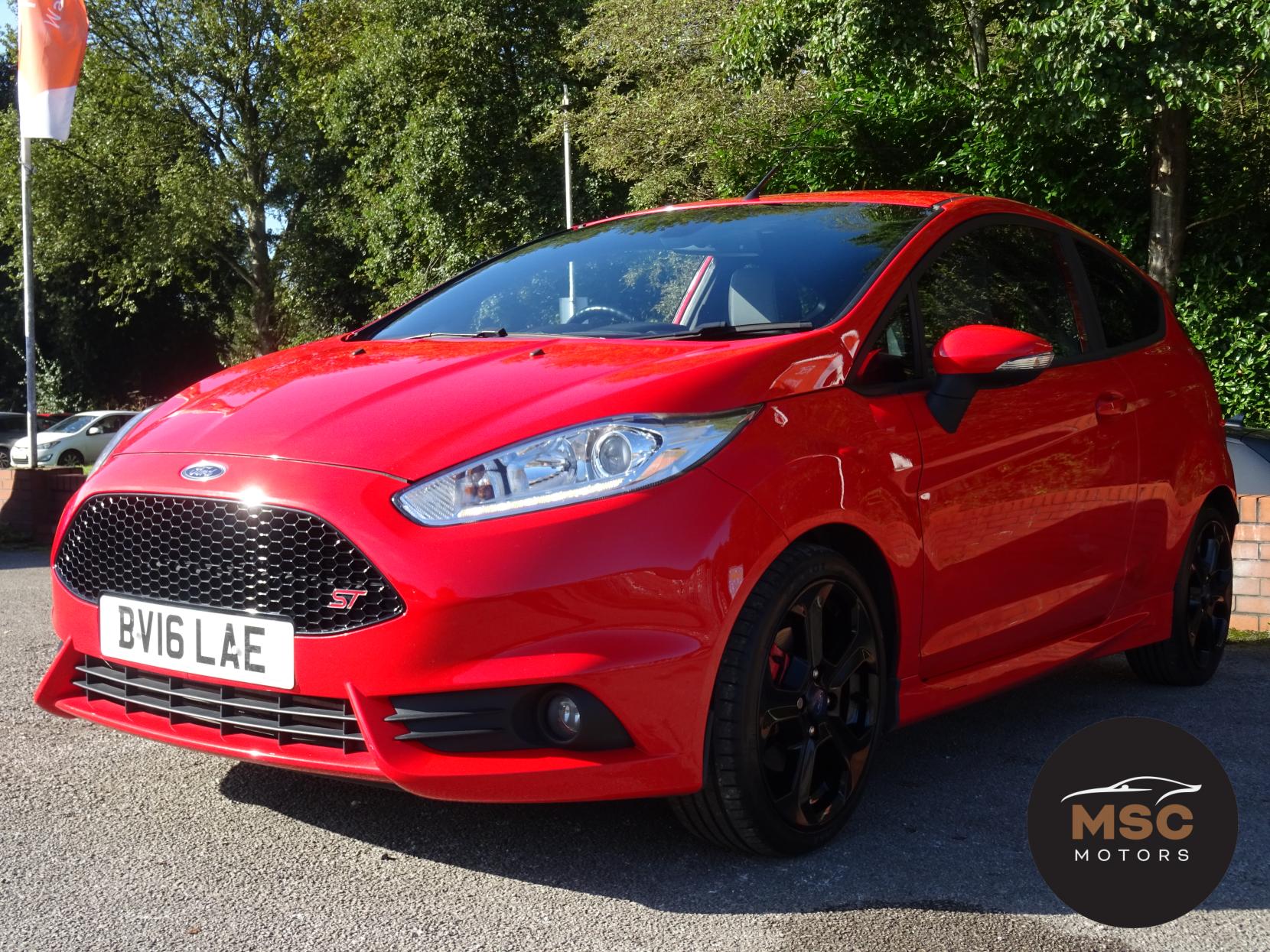 Ford Fiesta 1.6T EcoBoost ST-3 Hatchback 3dr Petrol Manual Euro 6 (182 ps)