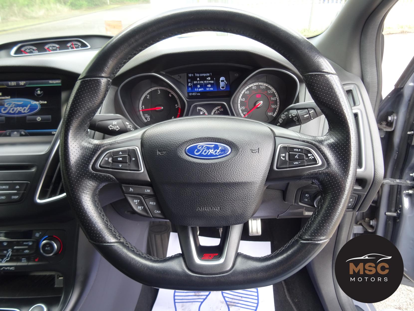 Ford Focus 2.0 TDCi ST-3 Hatchback 5dr Diesel Manual Euro 6 (s/s) (185 ps)