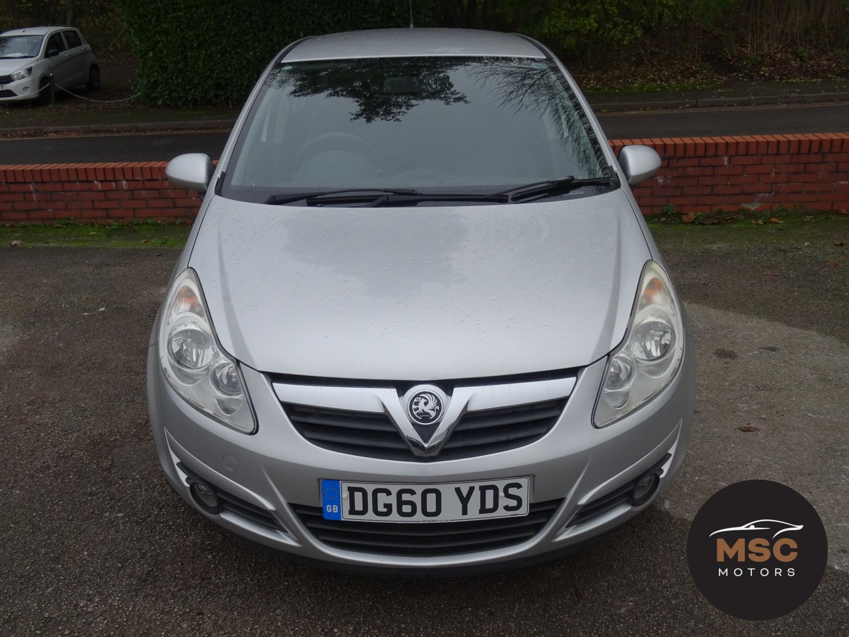 Vauxhall Corsa 1.2i 16v Energy Hatchback 5dr Petrol Manual (a/c) (124 g/km, 84 bhp)