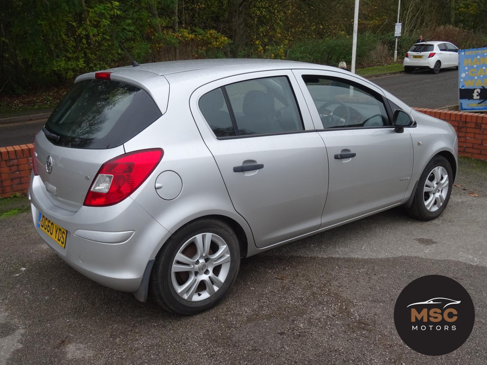 Vauxhall Corsa 1.2i 16v Energy Hatchback 5dr Petrol Manual (a/c) (124 g/km, 84 bhp)