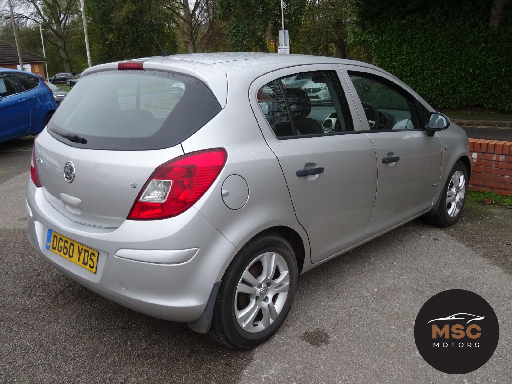 Vauxhall Corsa 1.2i 16v Energy Hatchback 5dr Petrol Manual (a/c) (124 g/km, 84 bhp)