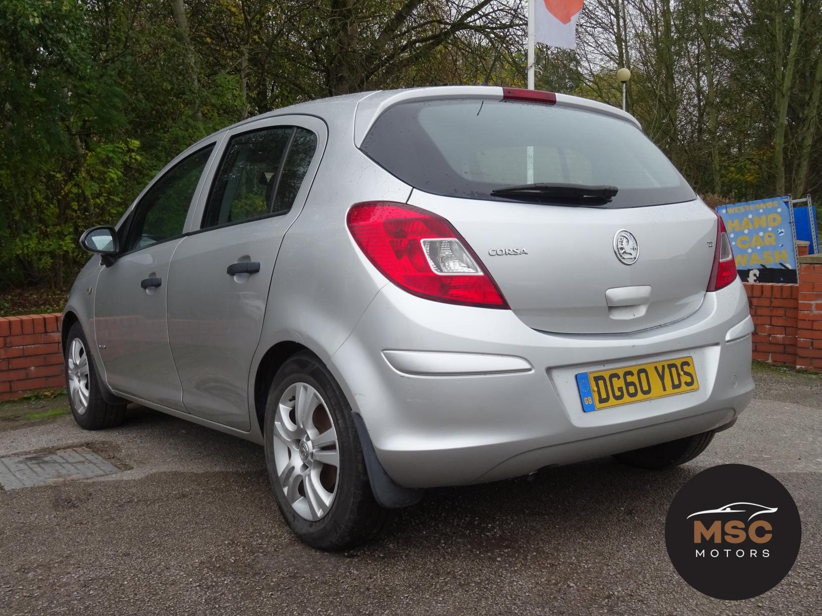 Vauxhall Corsa 1.2i 16v Energy Hatchback 5dr Petrol Manual (a/c) (124 g/km, 84 bhp)