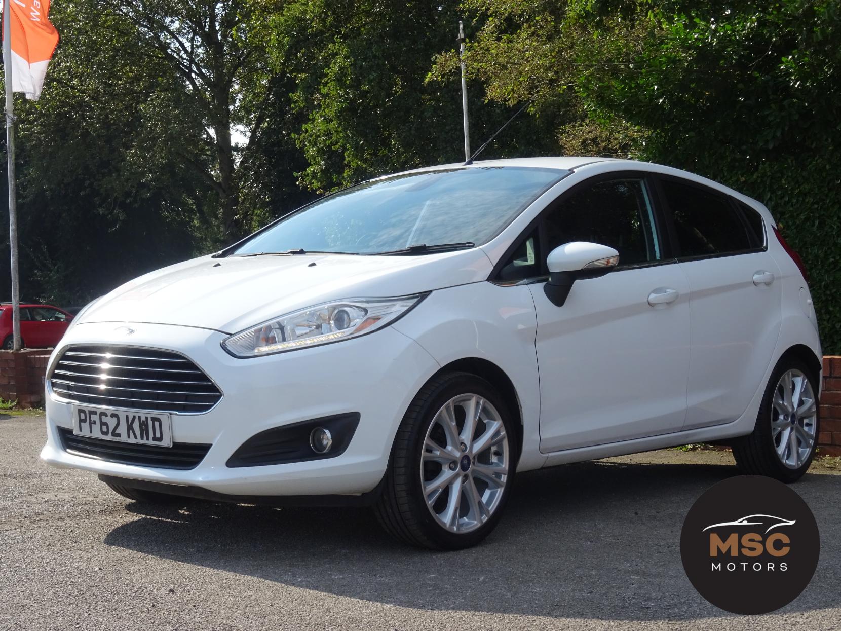 Ford Fiesta 1.0T EcoBoost Titanium Hatchback 5dr Petrol Manual Euro 5 (s/s) (125 ps)